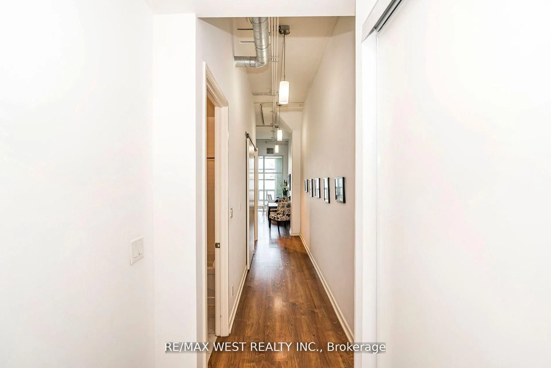 380 Macpherson Avenue, #333