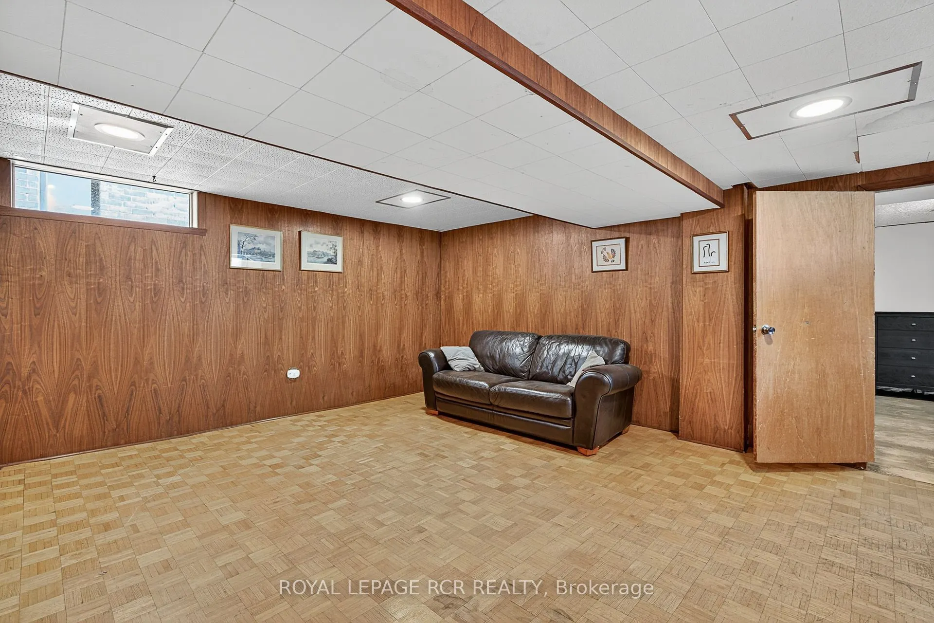 398 Connaught Avenue