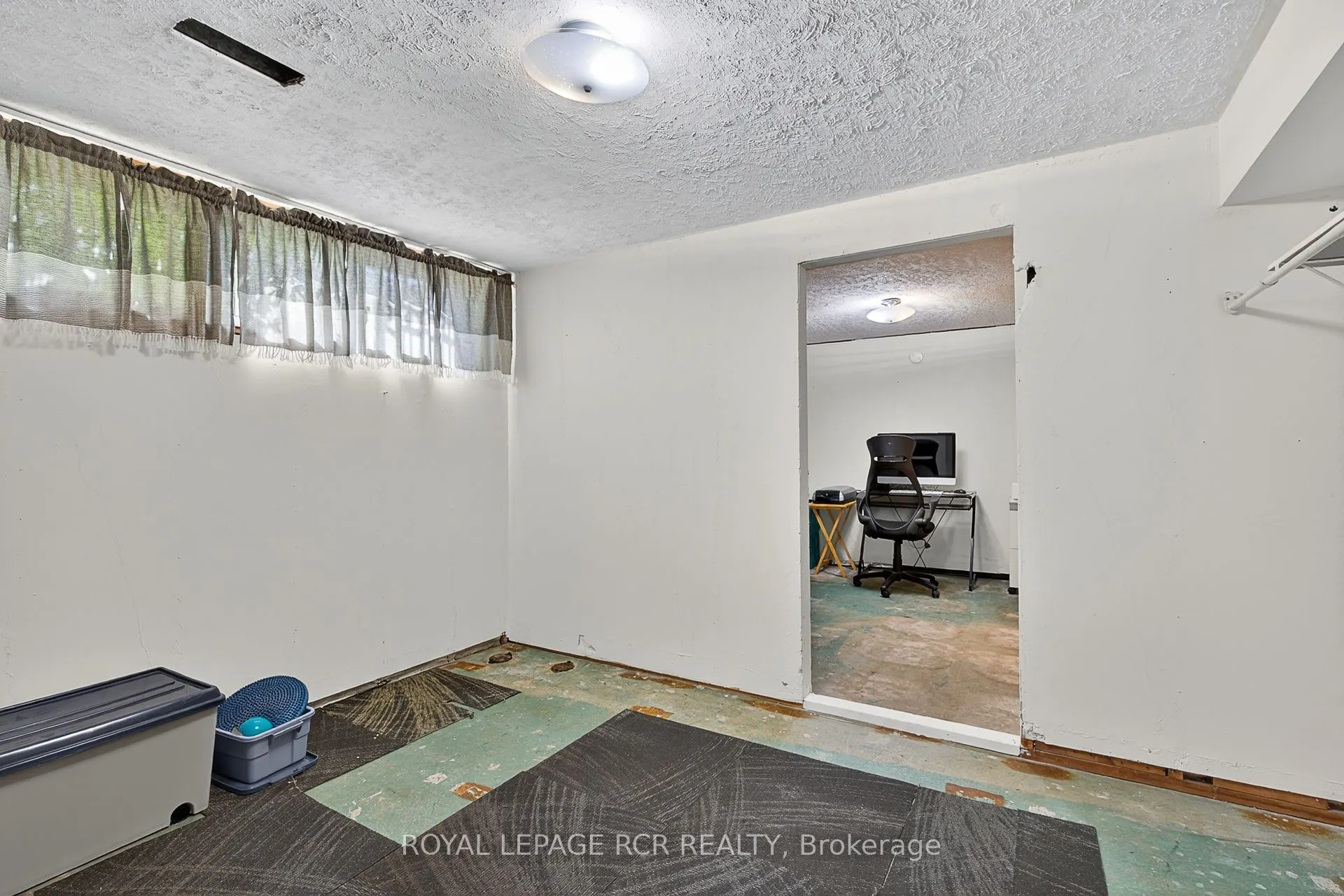 398 Connaught Avenue