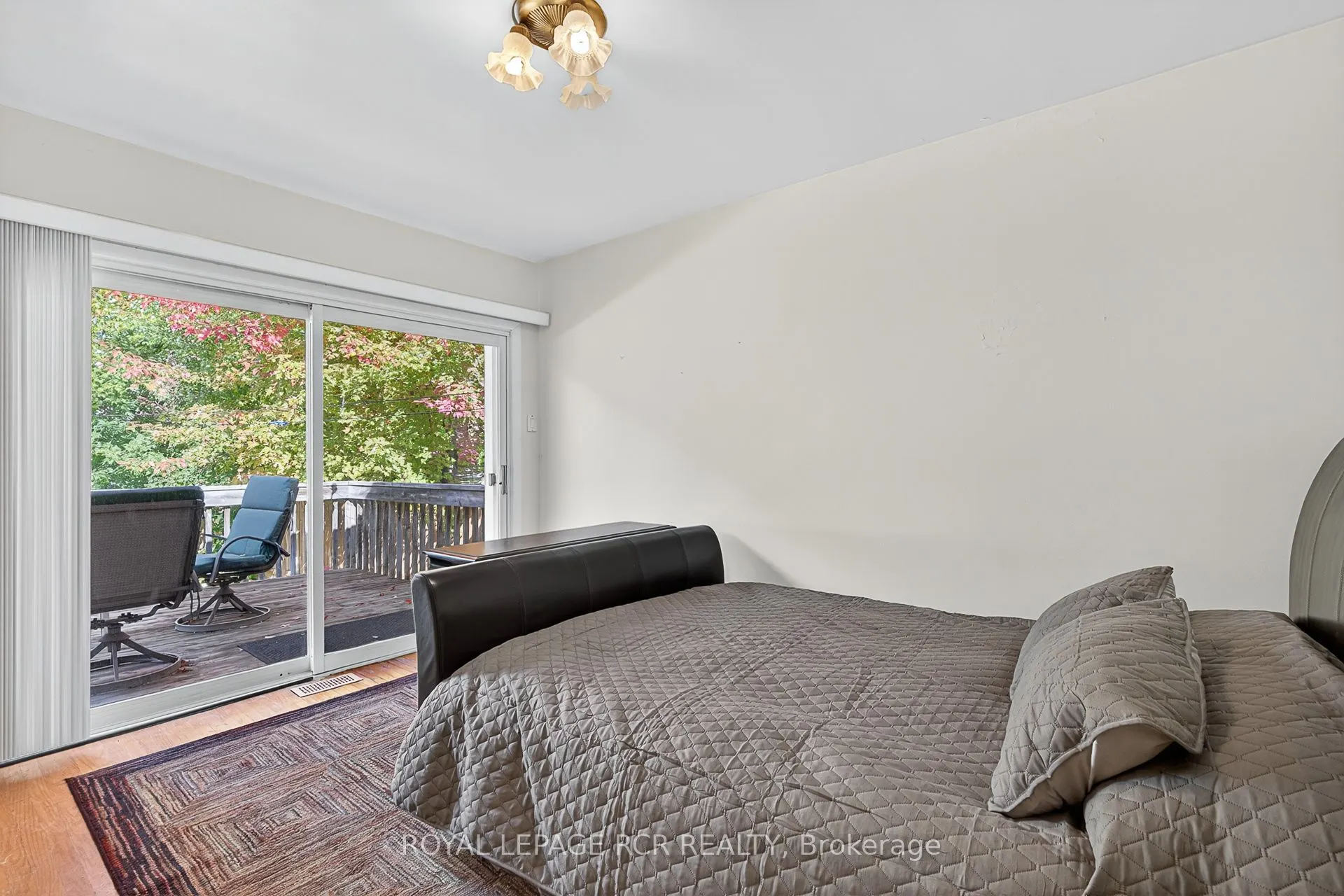 398 Connaught Avenue