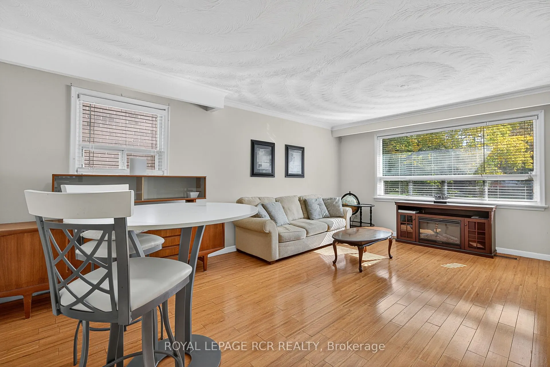 398 Connaught Avenue