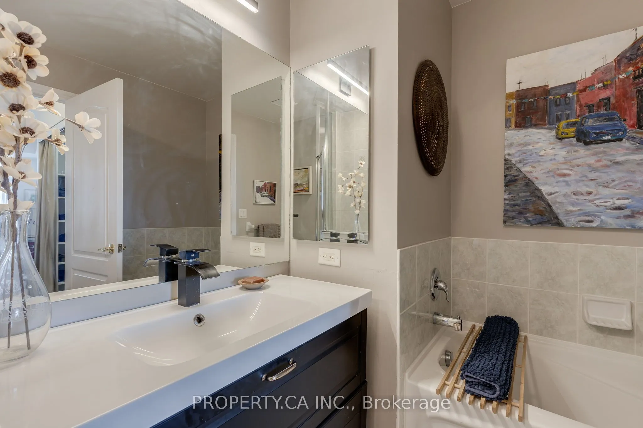 880 Grandview Way, #1605