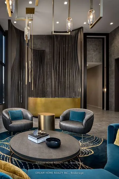 15 Holmes Avenue, #1412