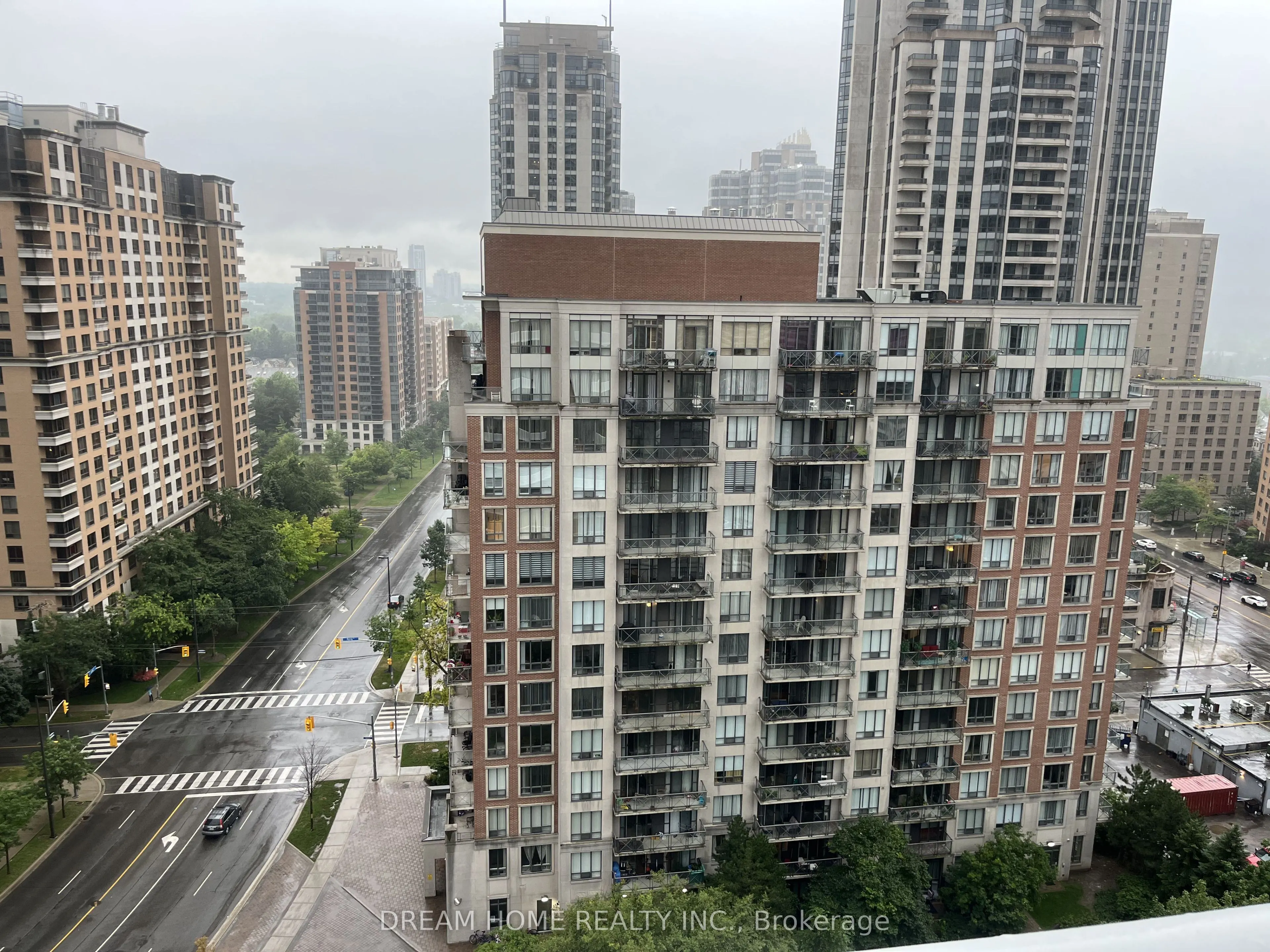 15 Holmes Avenue, #1412