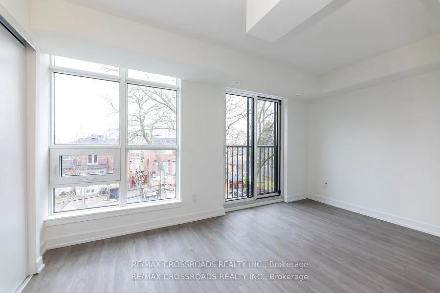 861 Sheppard Avenue W, #Th47