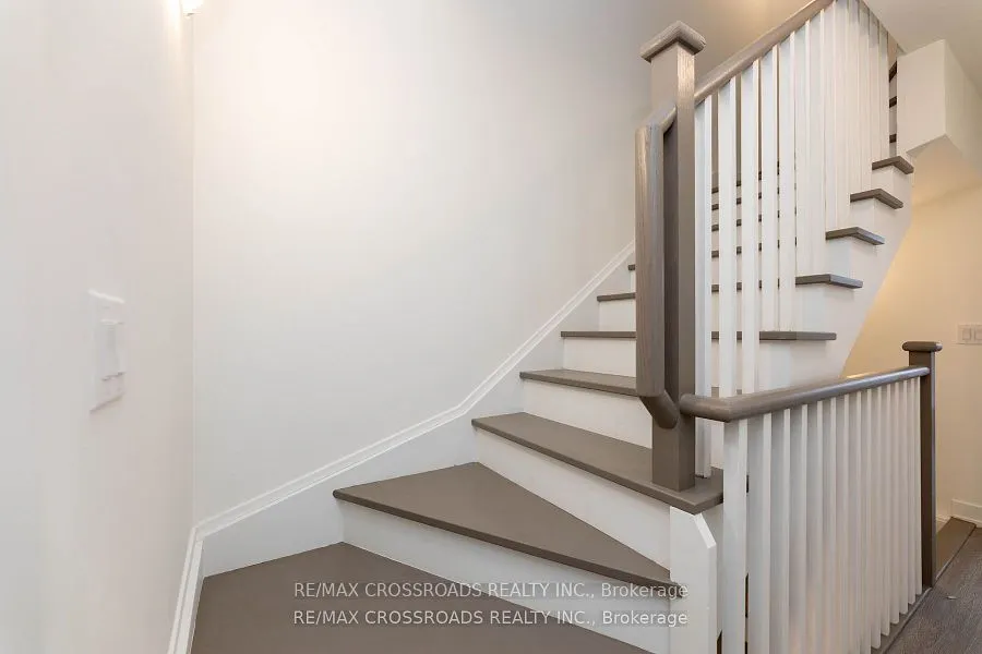 861 Sheppard Avenue W, #Th47