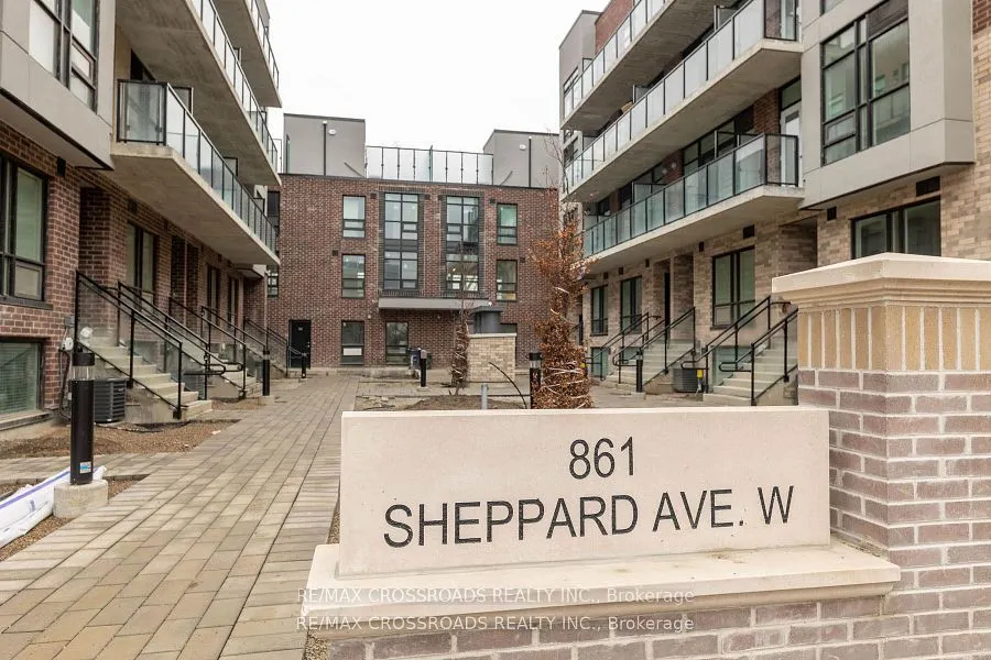 861 Sheppard Avenue W, #Th47