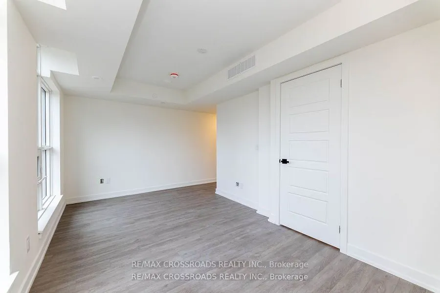 861 Sheppard Avenue W, #Th47