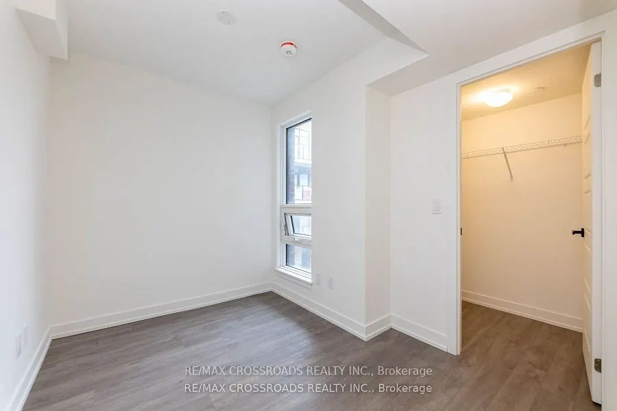 861 Sheppard Avenue W, #Th47