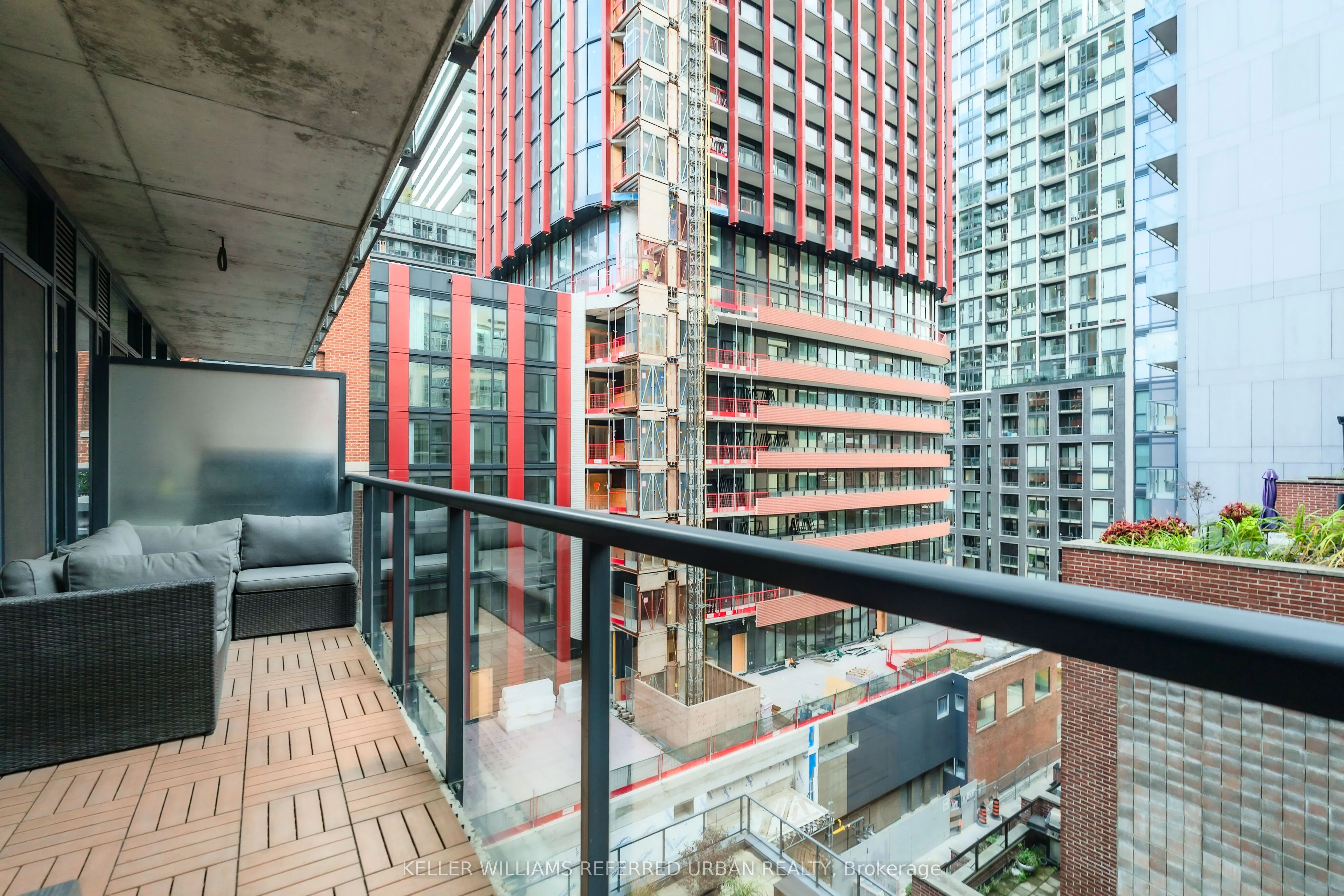 138 Princess Street, #614