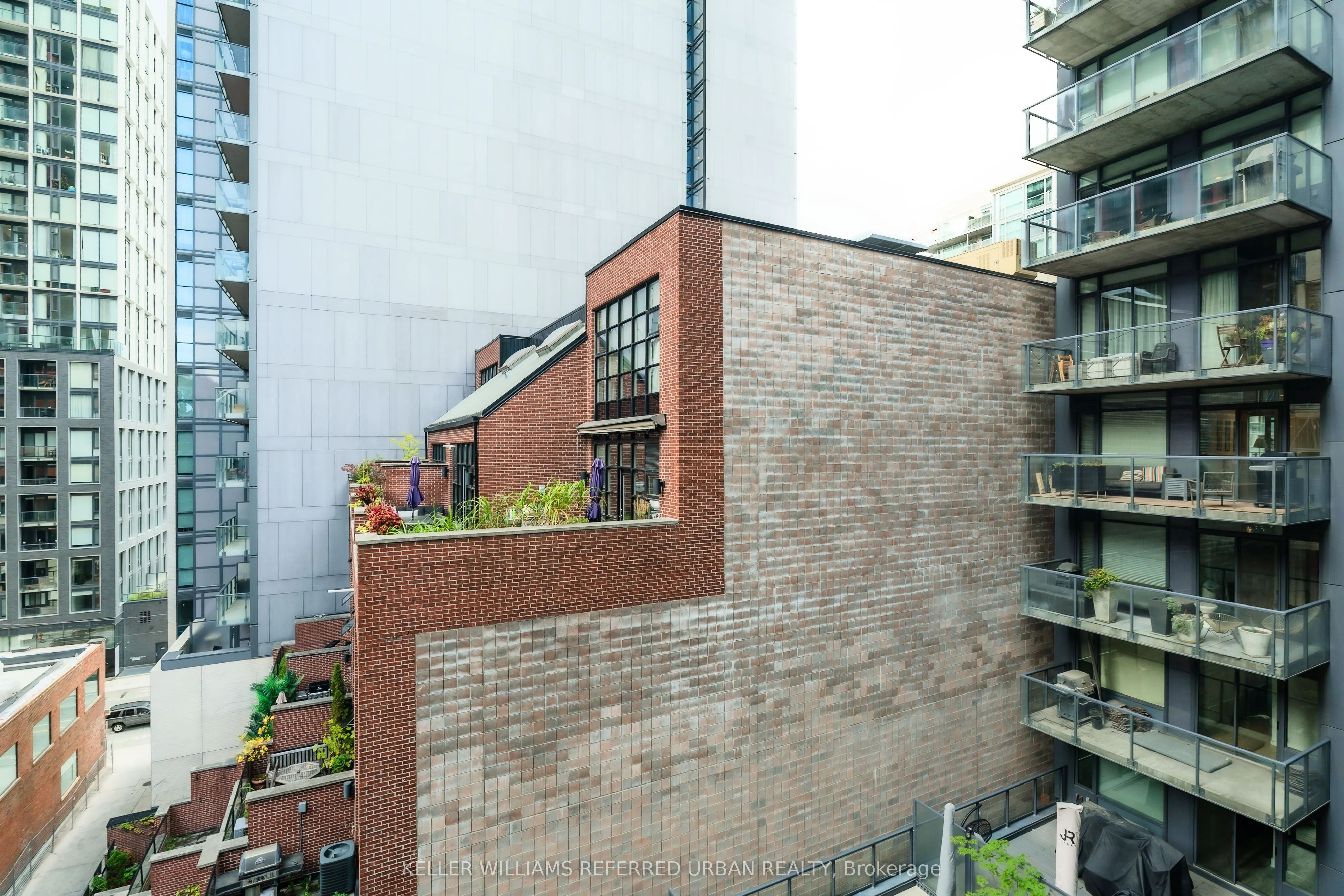 138 Princess Street, #614