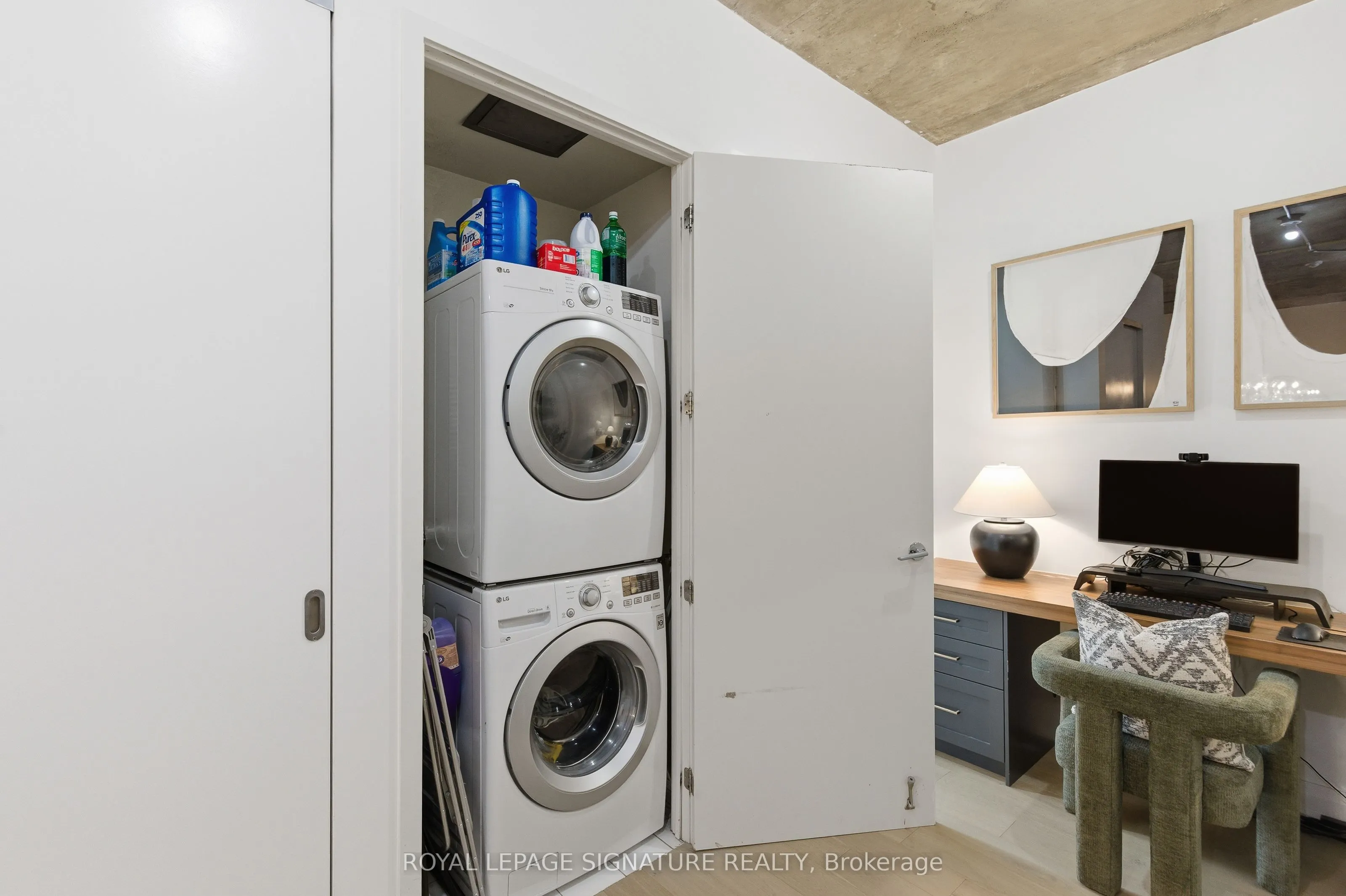 60 Bathurst Street, #503