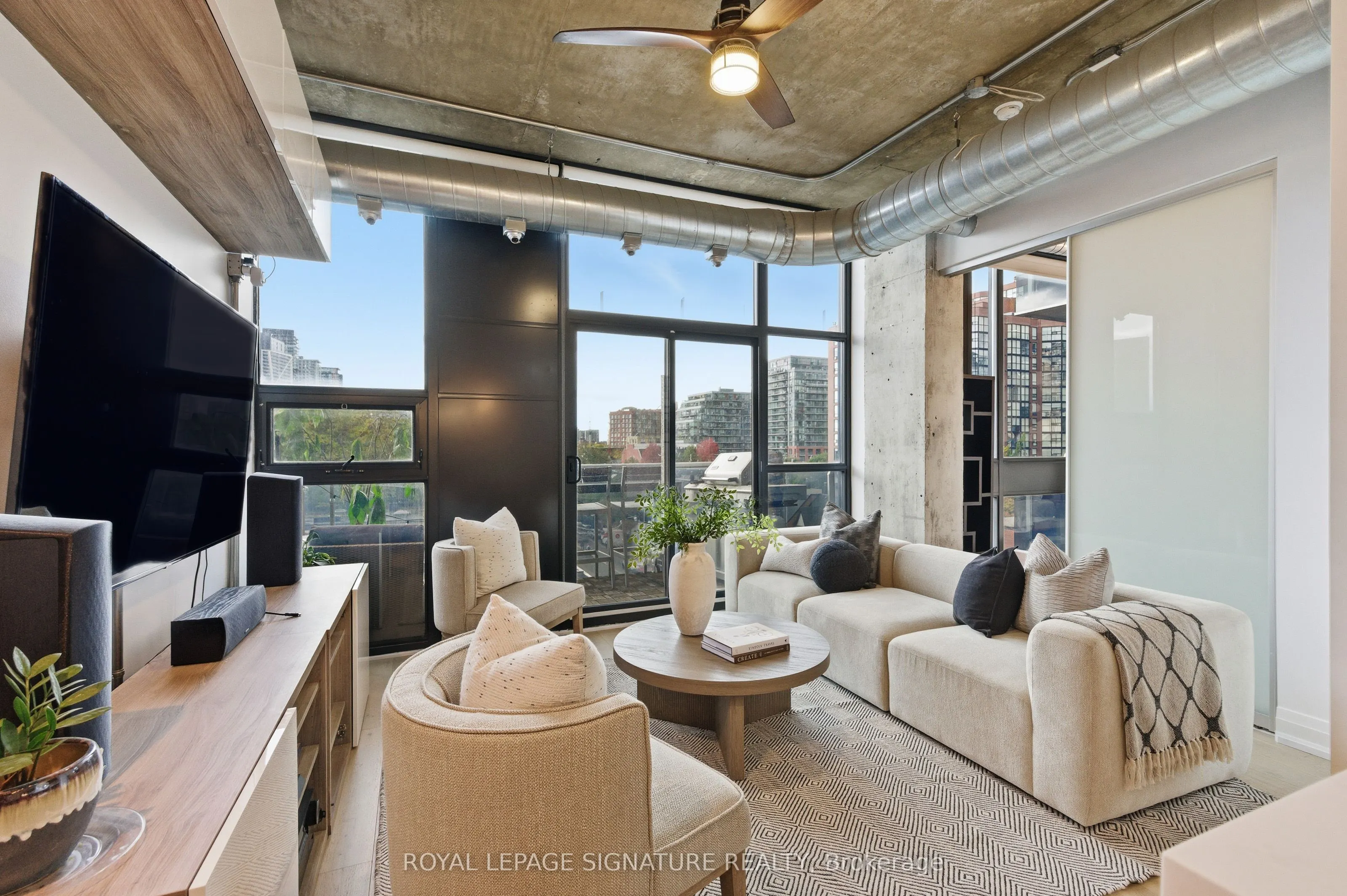 60 Bathurst Street, #503