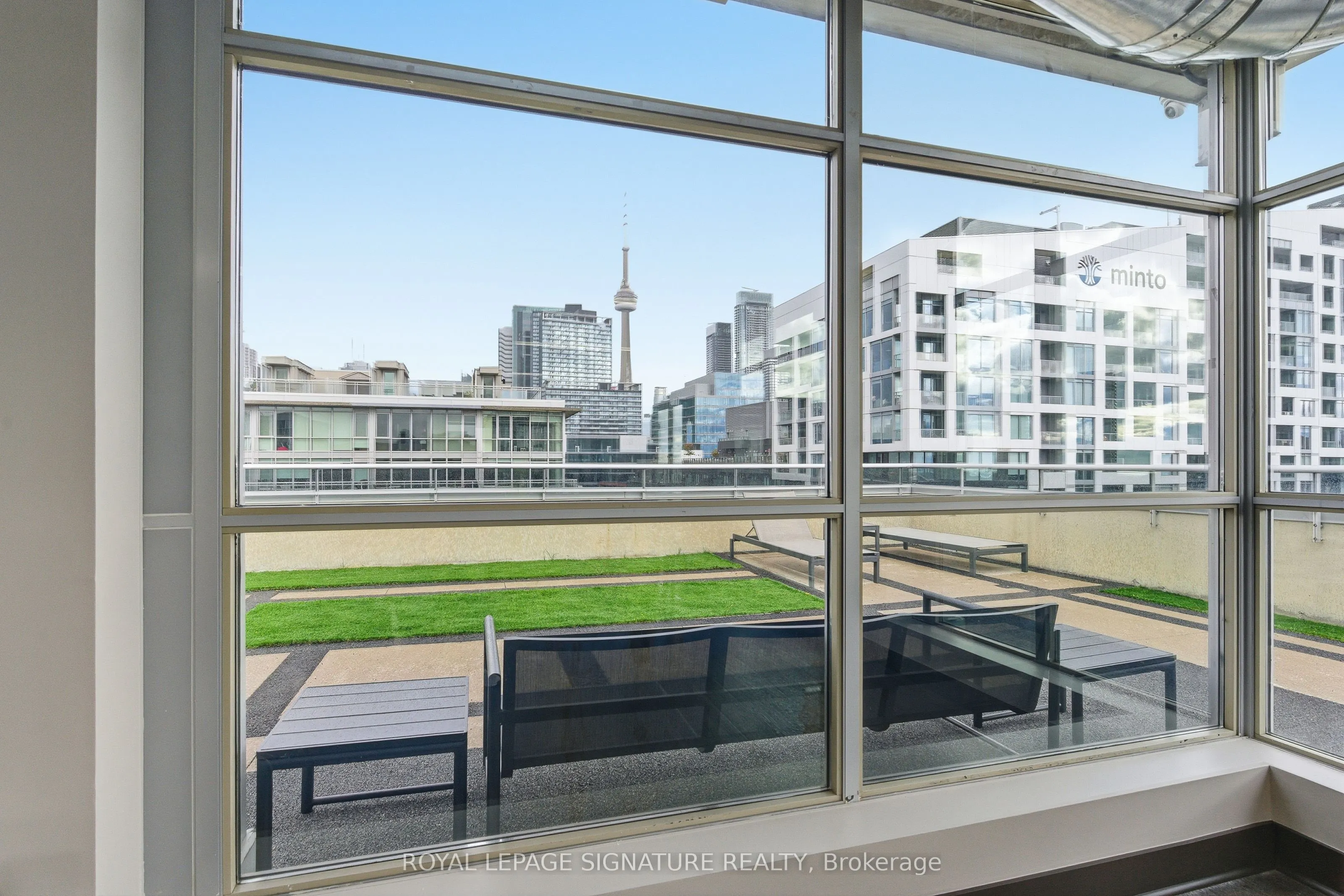 60 Bathurst Street, #503