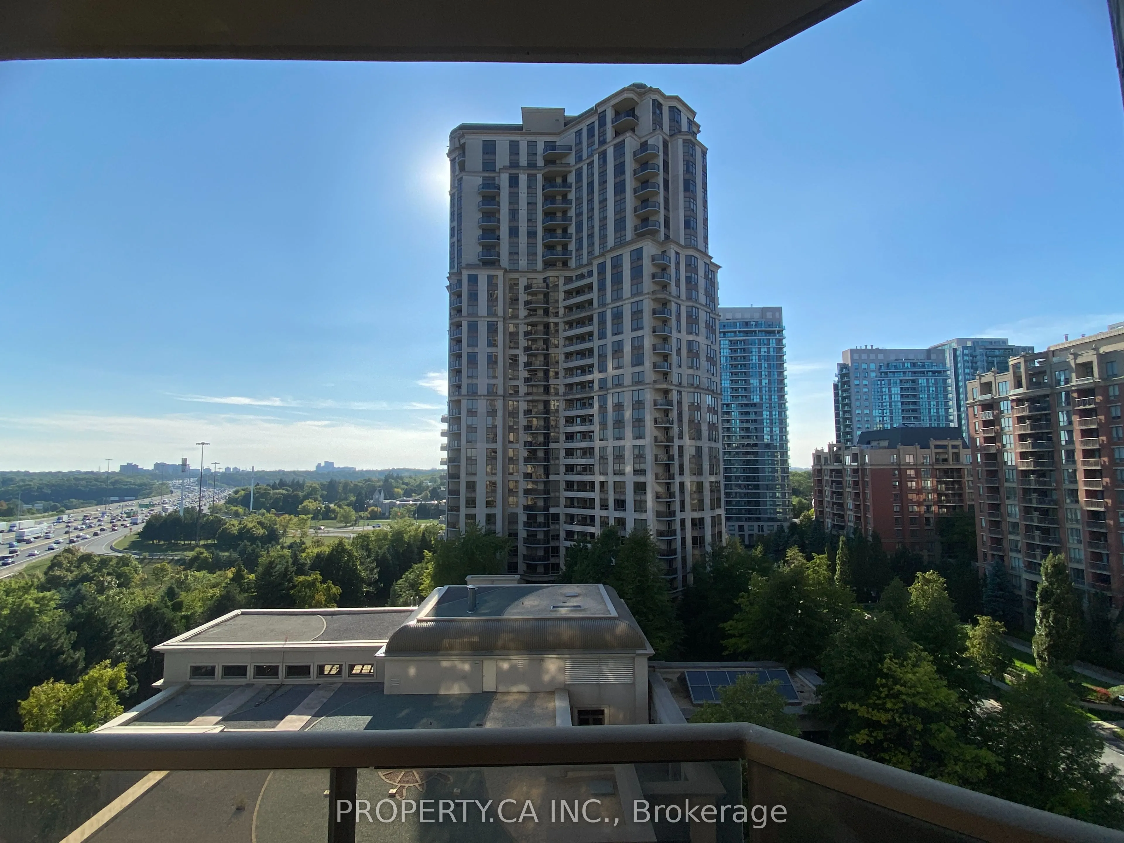 80 Harrison Garden Boulevard, #923