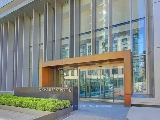 42 Charles Street E, #1504