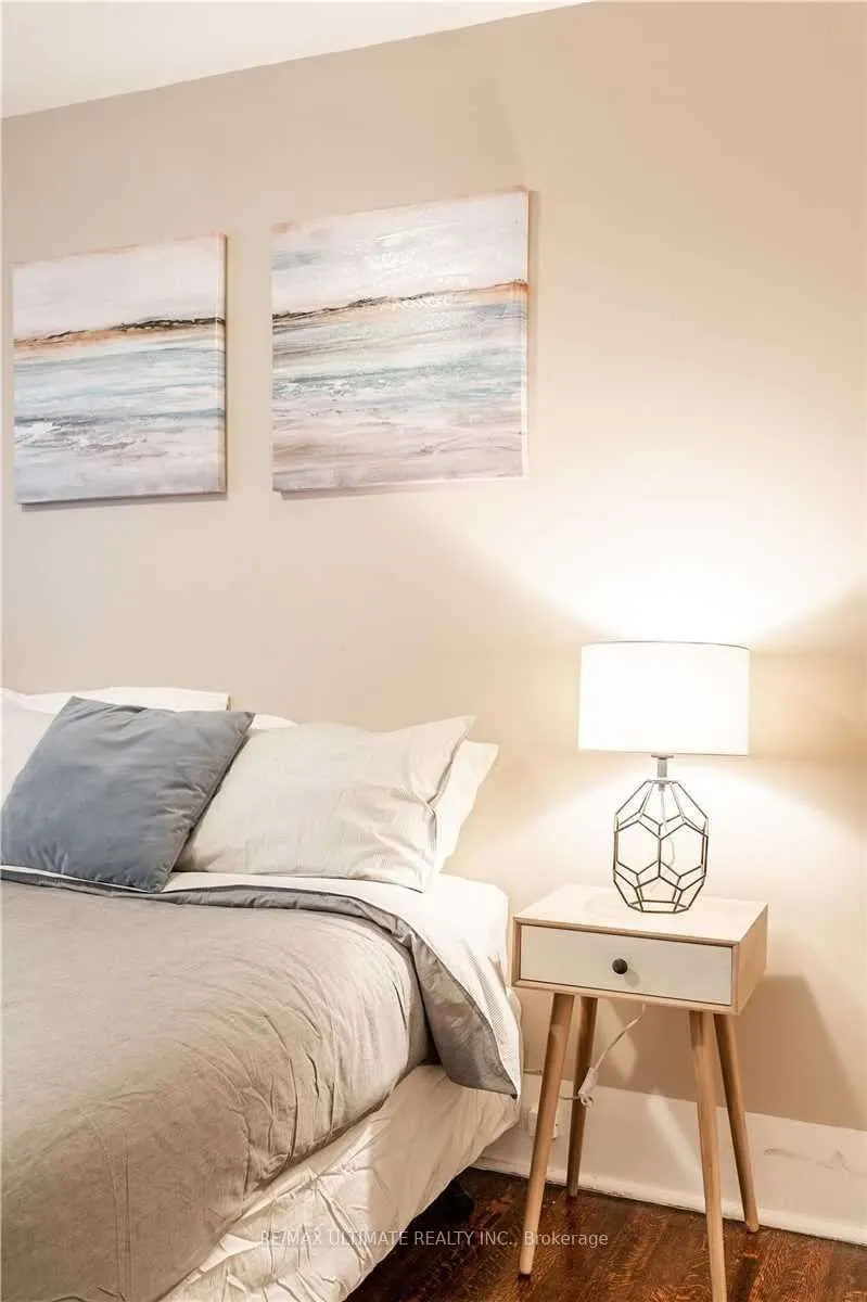 470 Oriole Parkway, #1