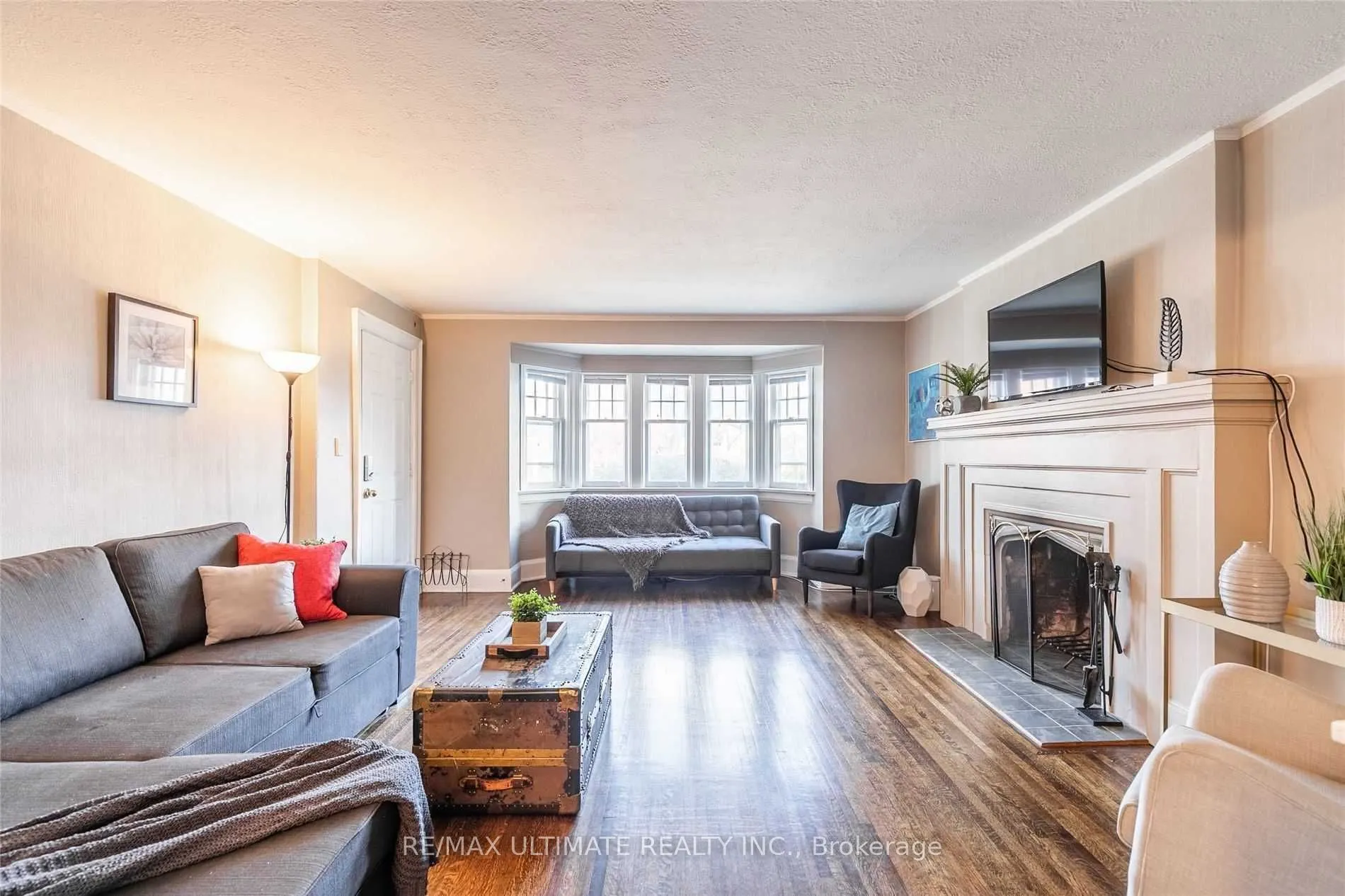 470 Oriole Parkway, #1