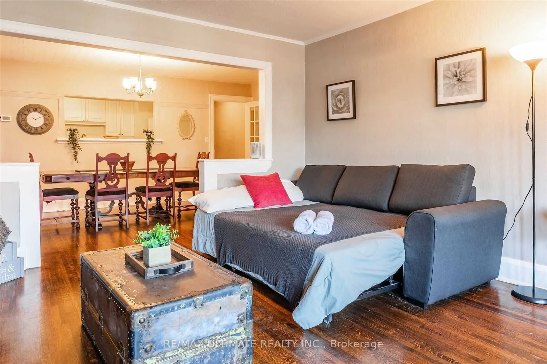 470 Oriole Parkway, #1