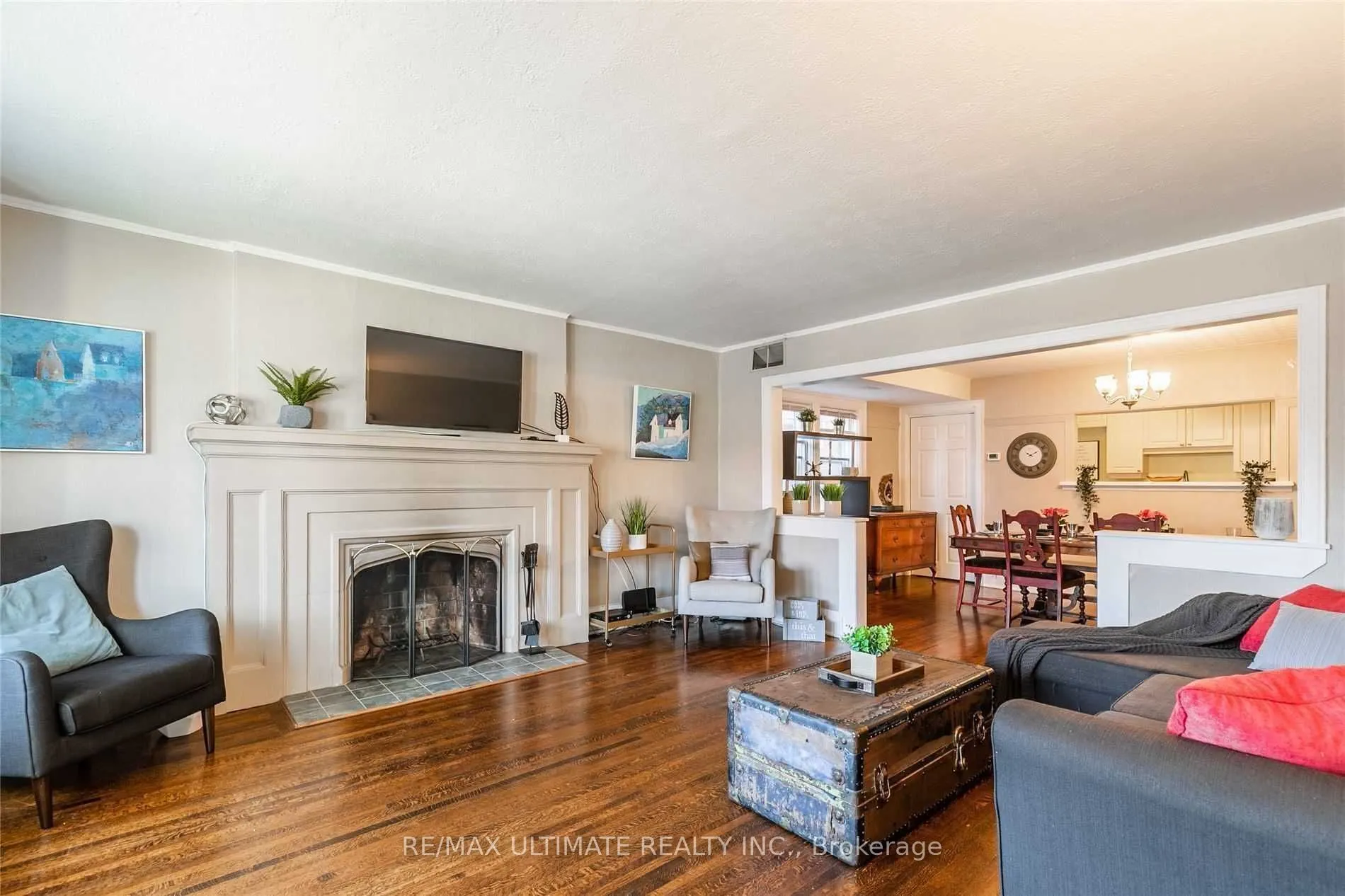 470 Oriole Parkway, #1