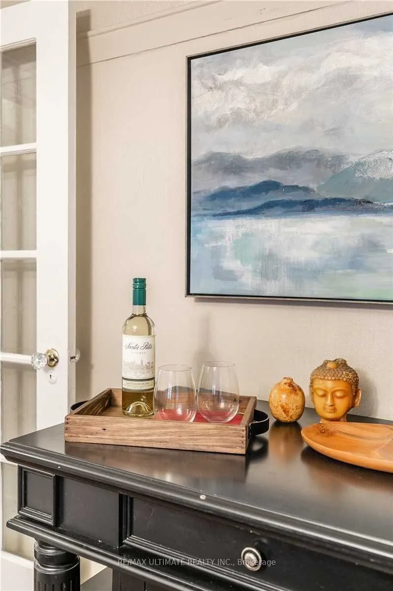 470 Oriole Parkway, #1