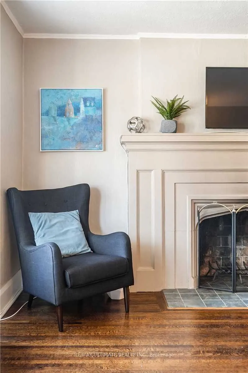 470 Oriole Parkway, #1