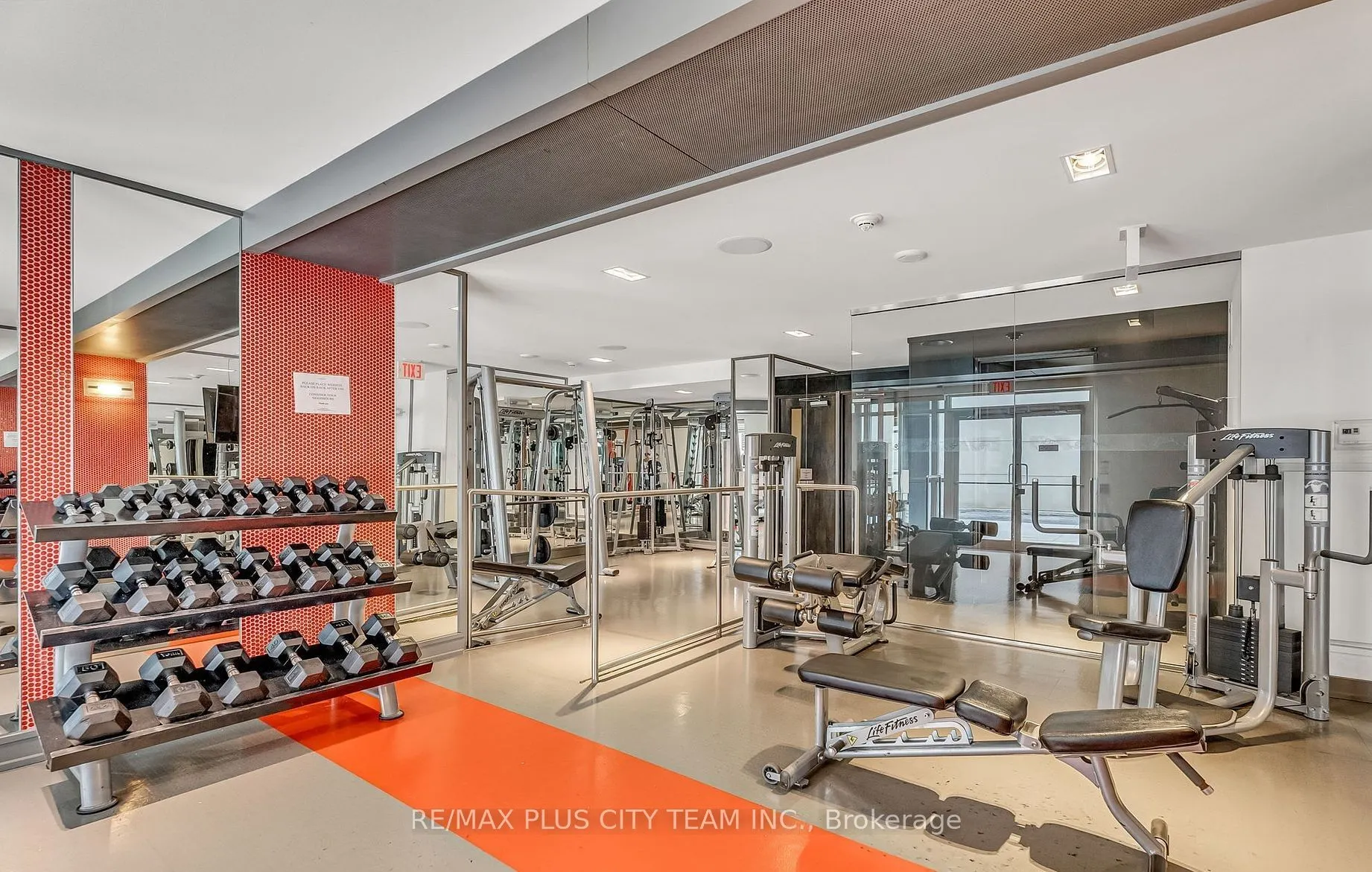 5 Hanna Avenue, #645