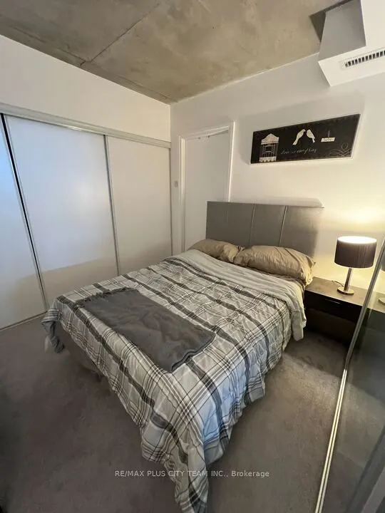 5 Hanna Avenue, #645