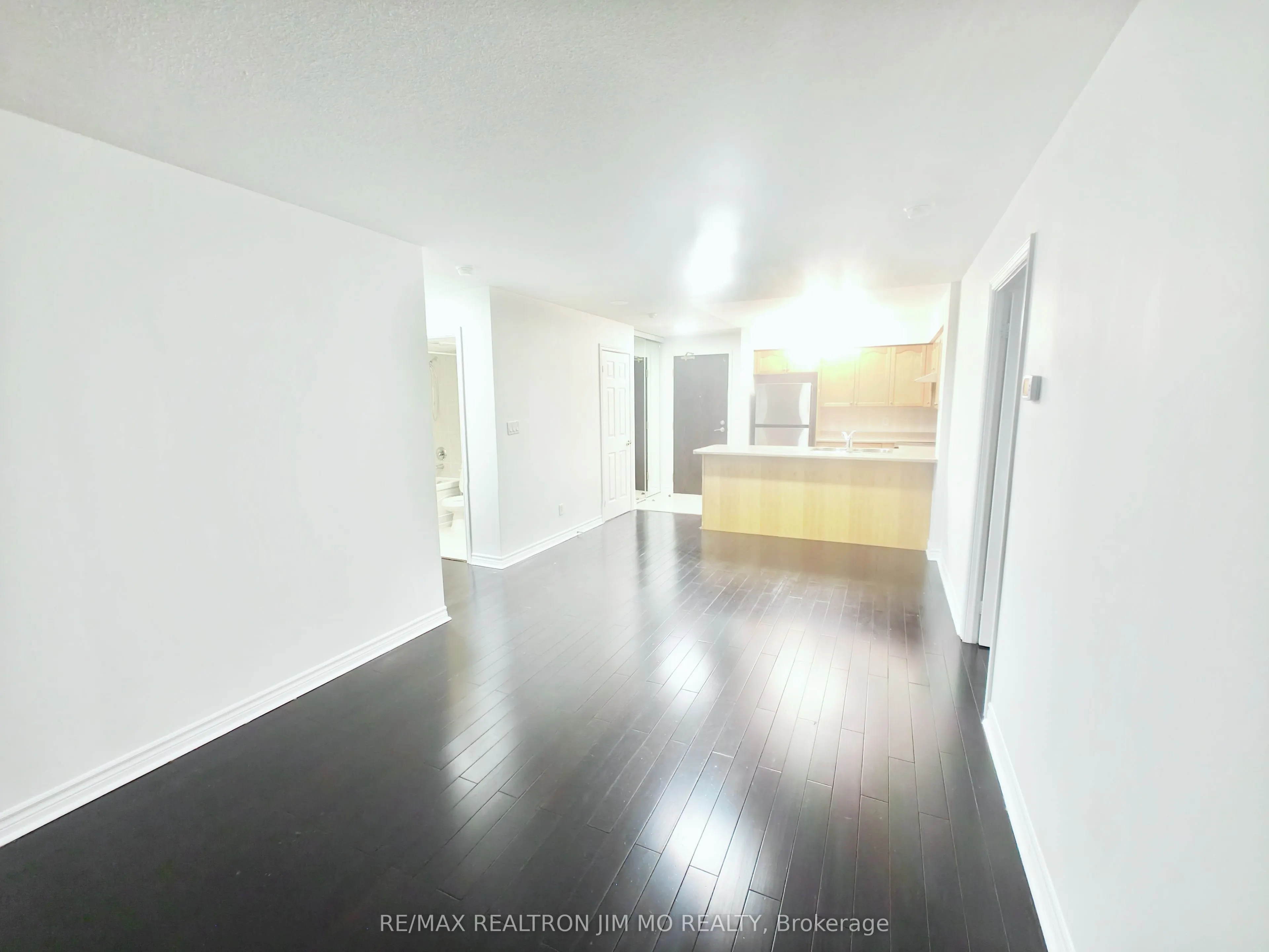 18 Spring Garden Avenue, #1707