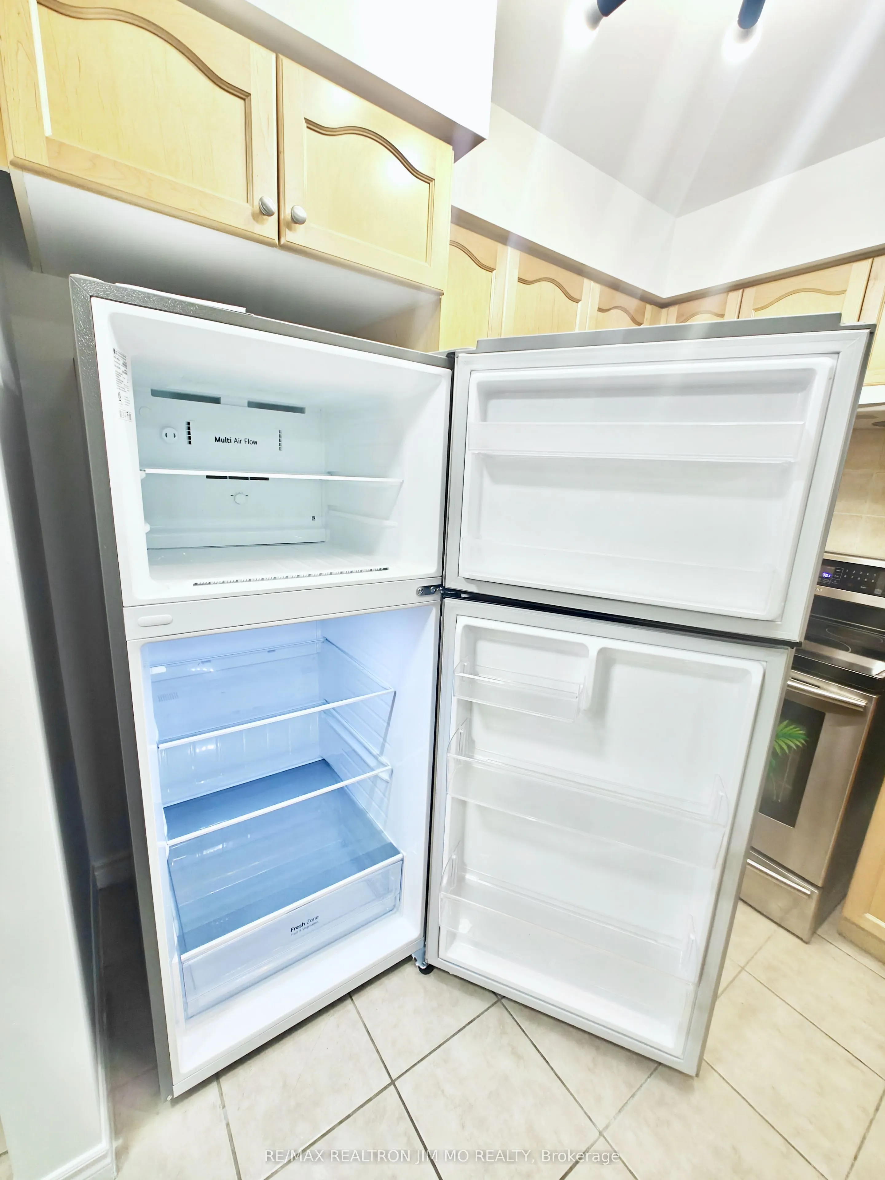 18 Spring Garden Avenue, #1707