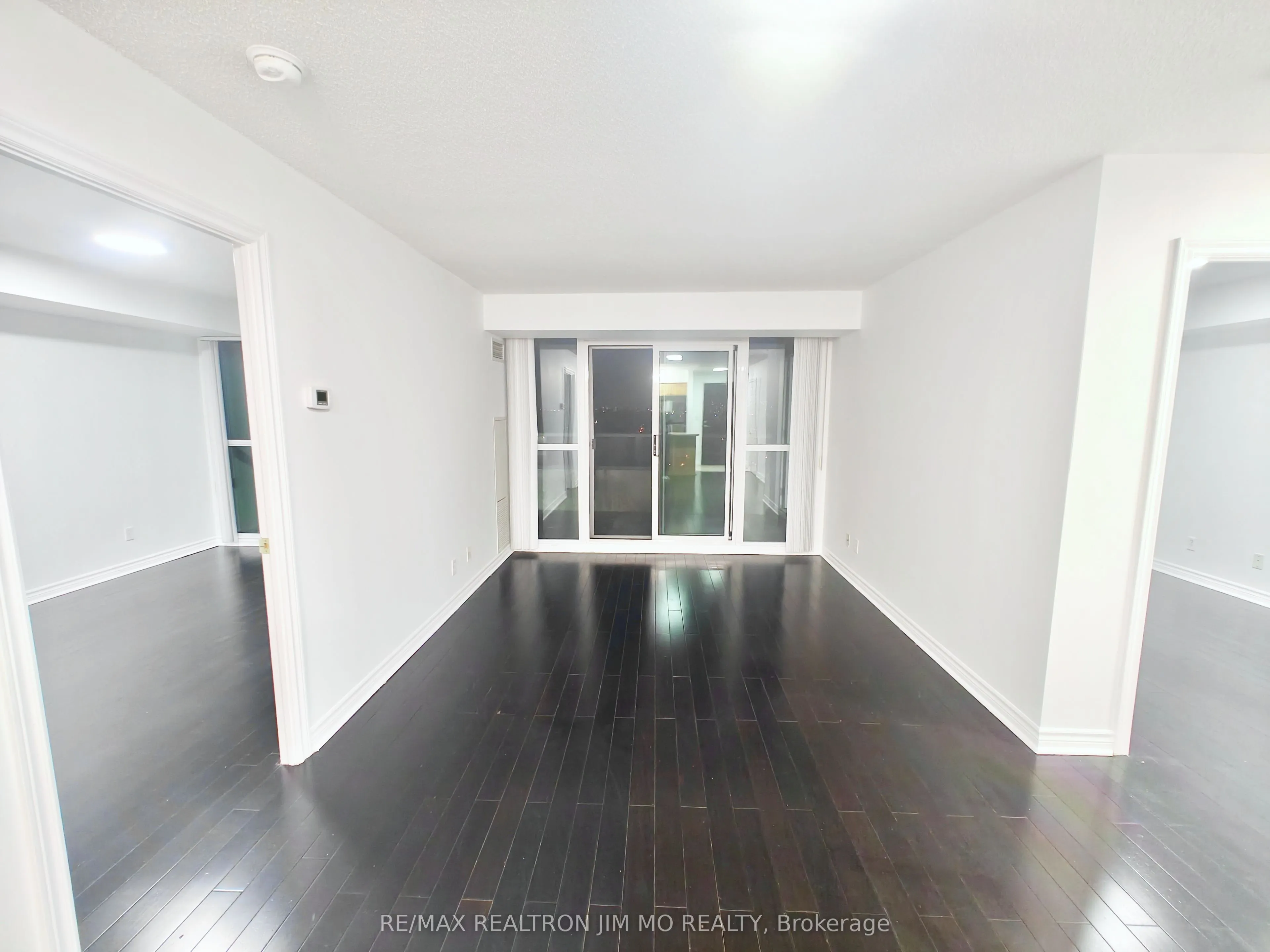 18 Spring Garden Avenue, #1707