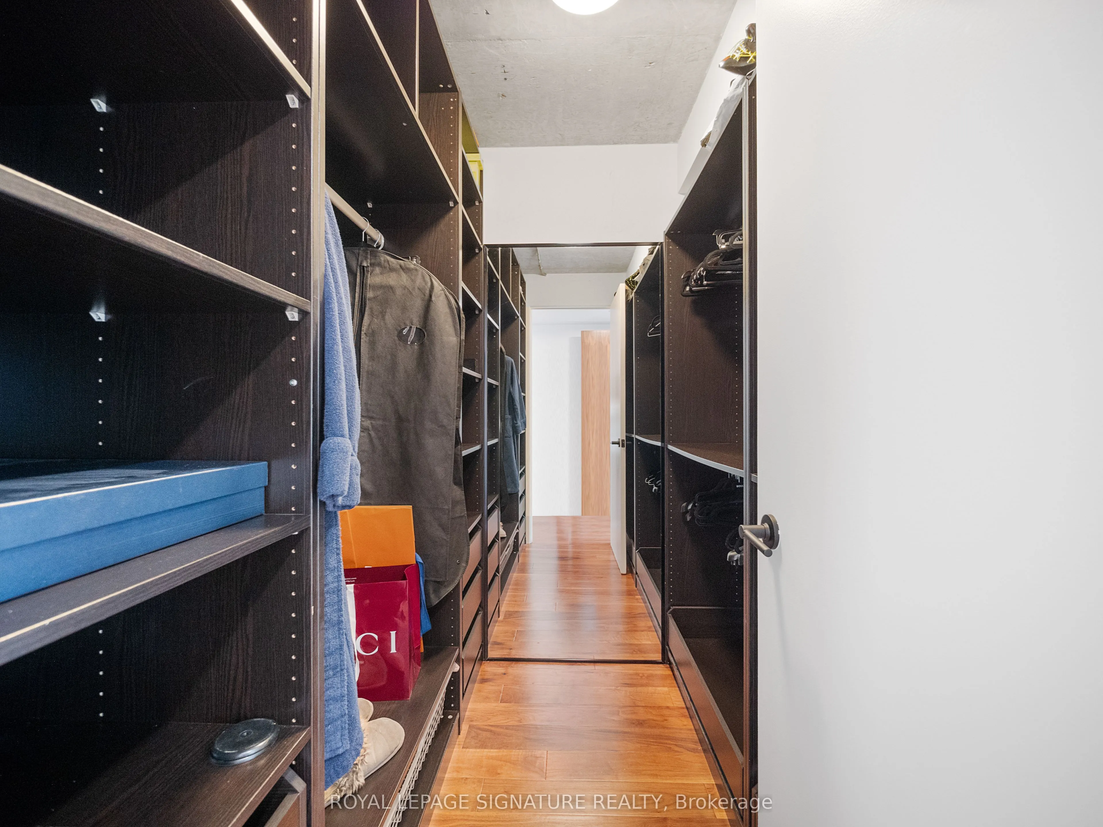 533 Richmond Street W, #PH2