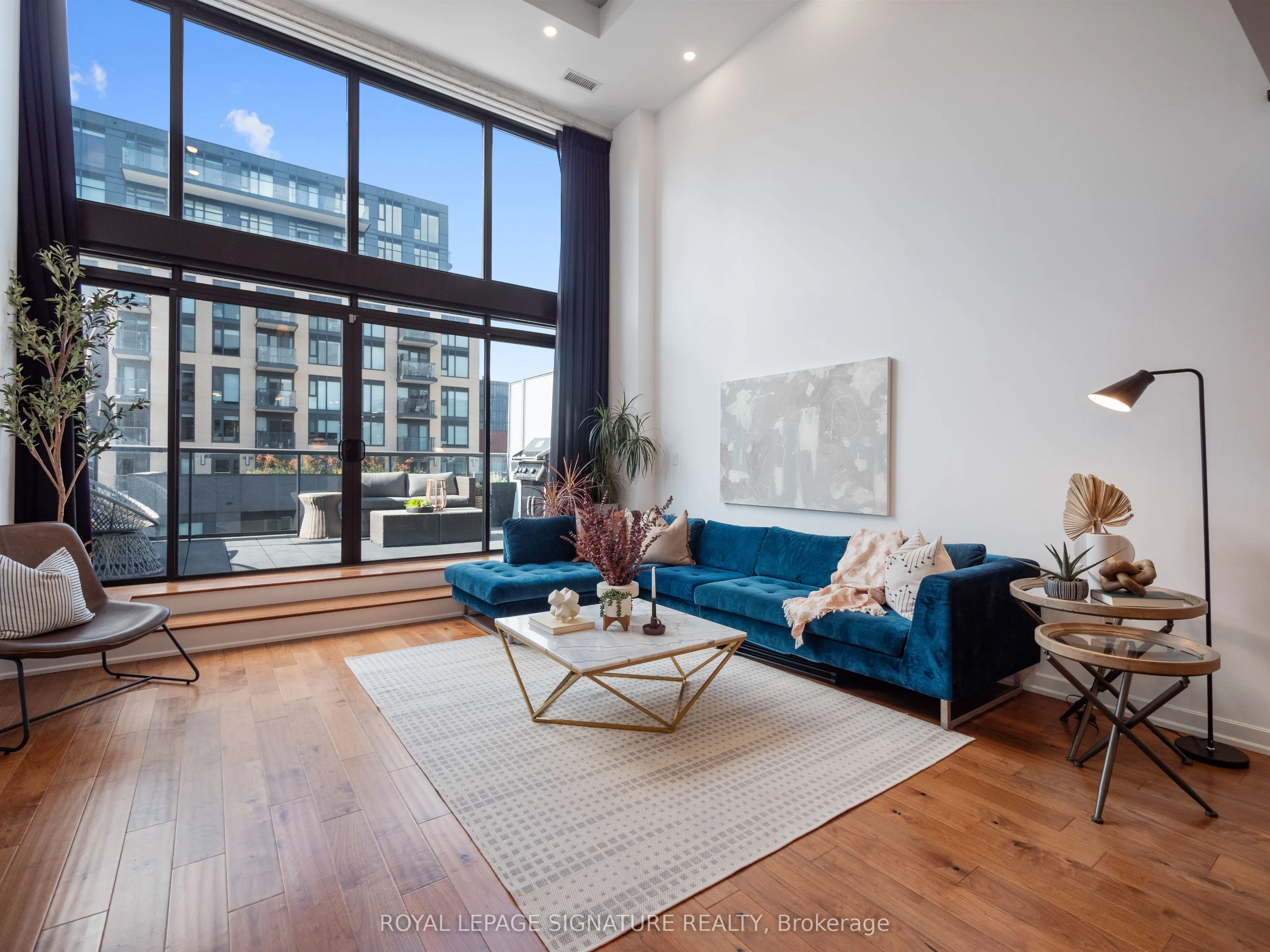 533 Richmond Street W, #PH2