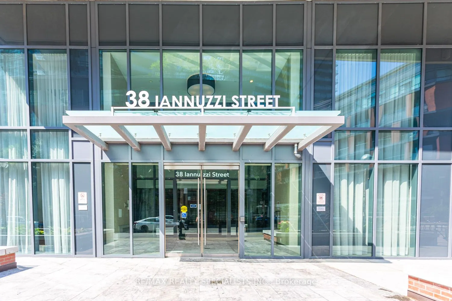 38 Iannuzzi Street, #540