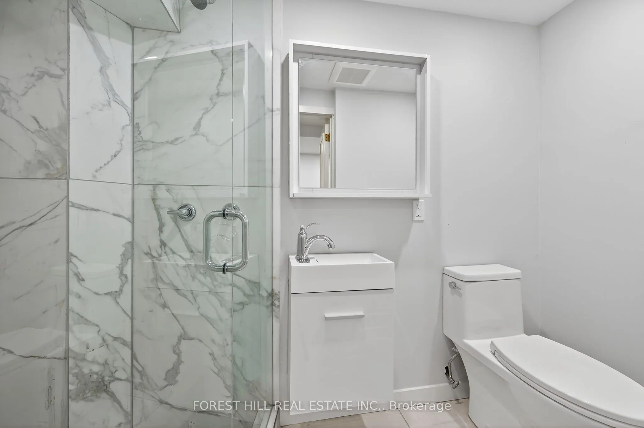 19 Candis - lower level Drive