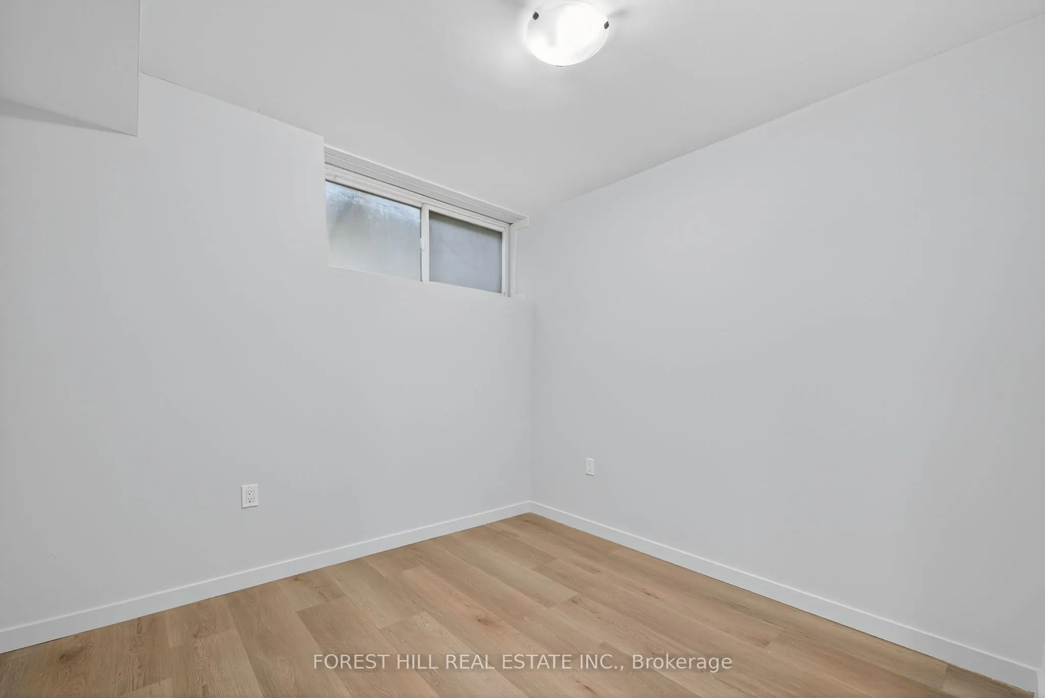 19 Candis - lower level Drive