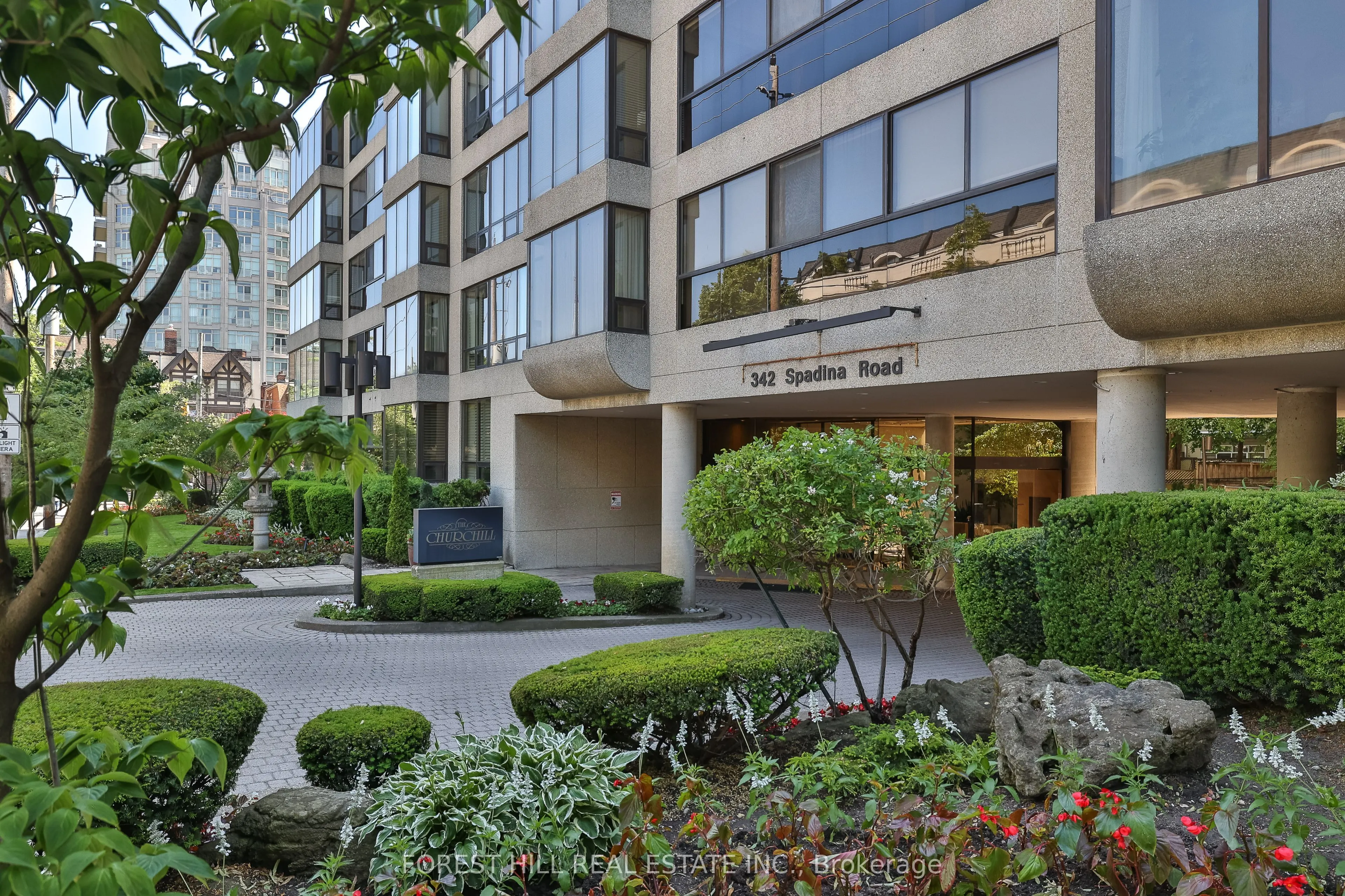 342 Spadina Road, #301