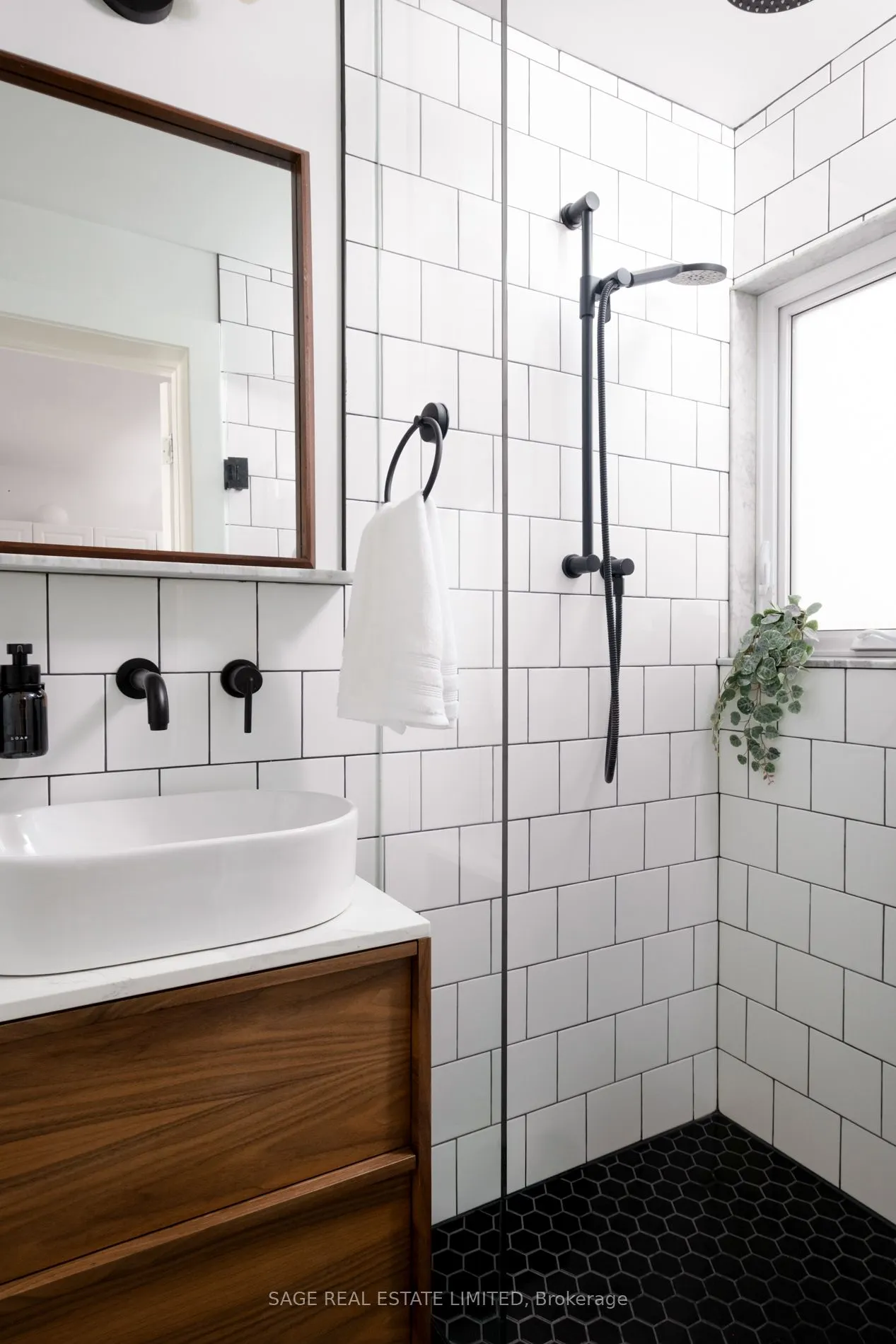 18 Palmerston Avenue