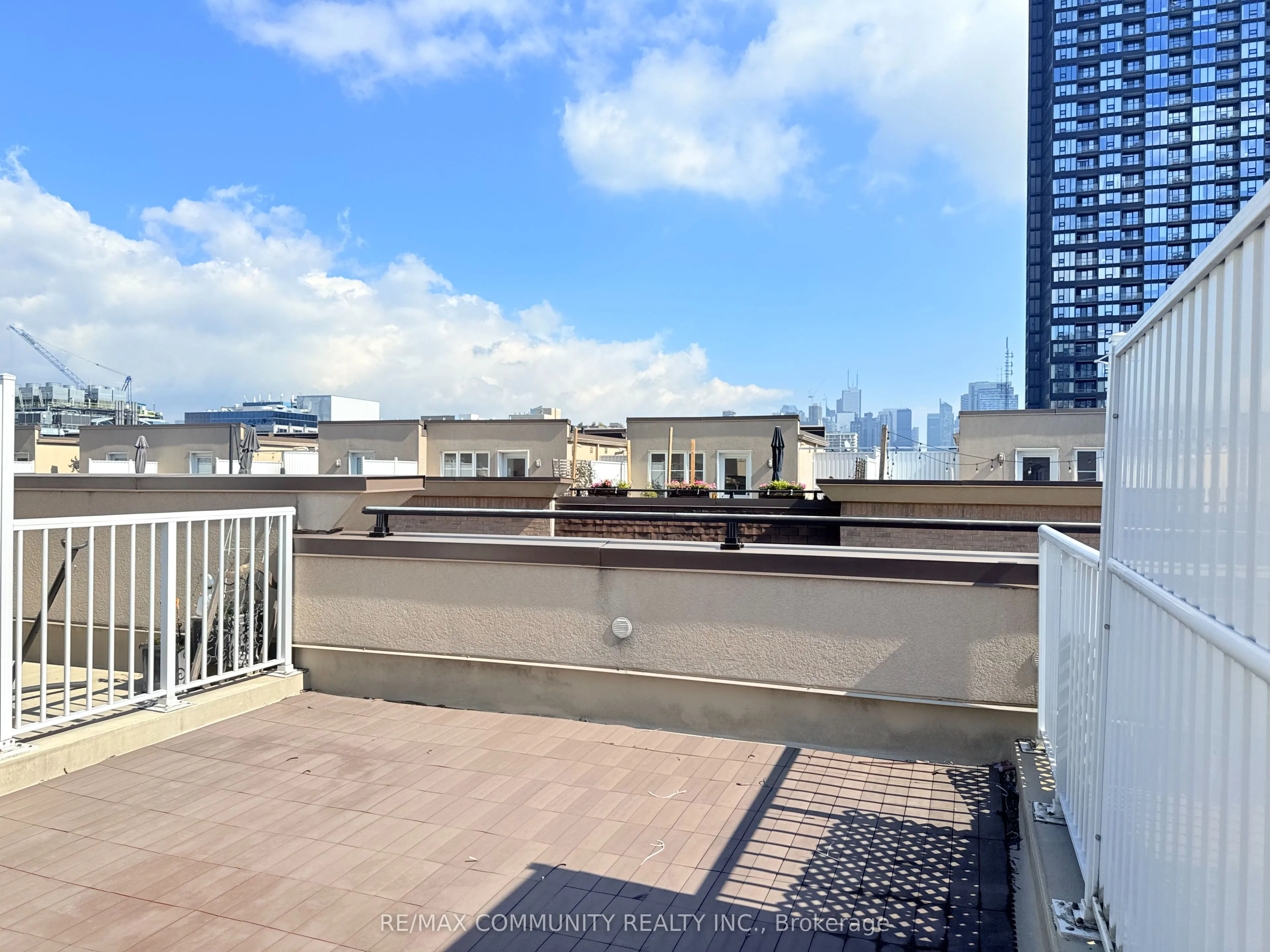 42 Western Battery Road, #716