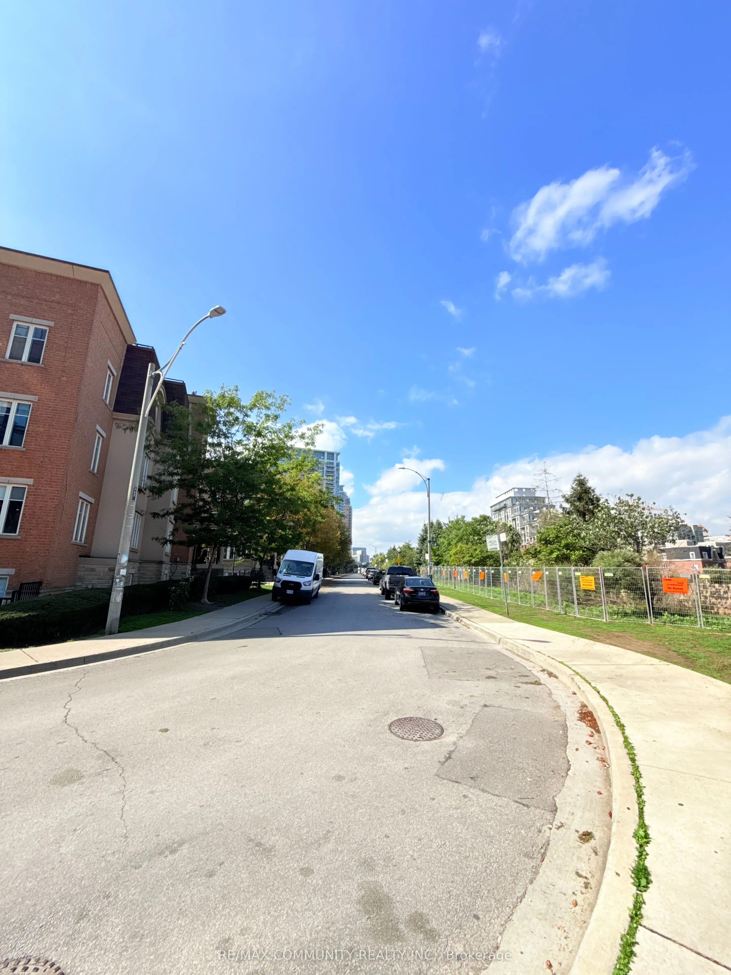 42 Western Battery Road #716