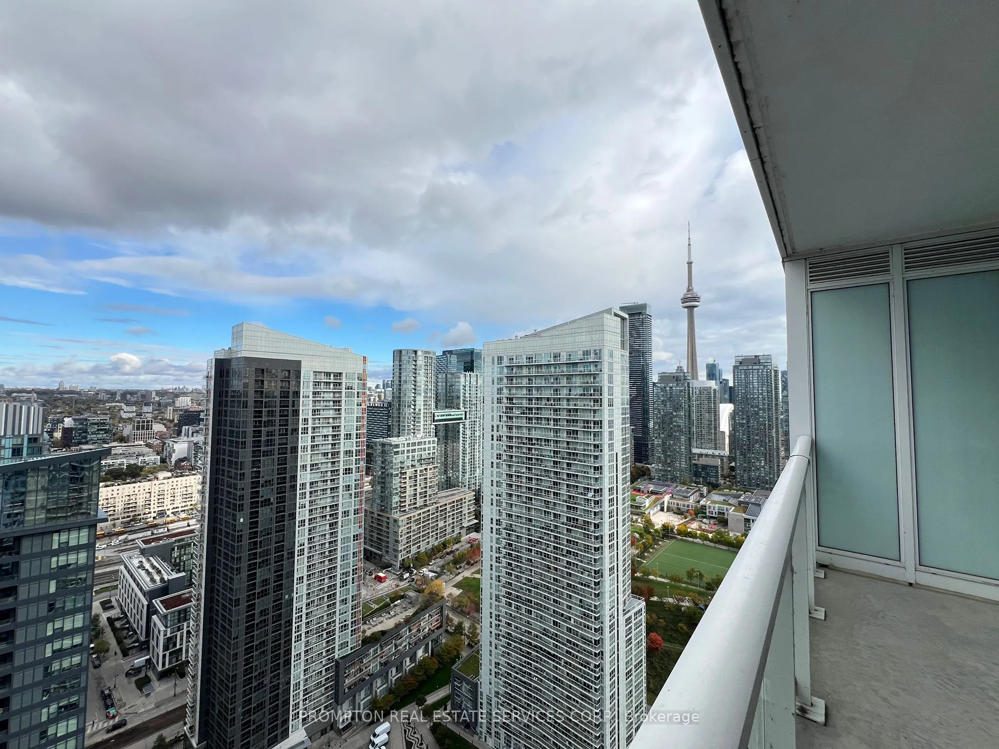 17 Bathurst Street, #4209