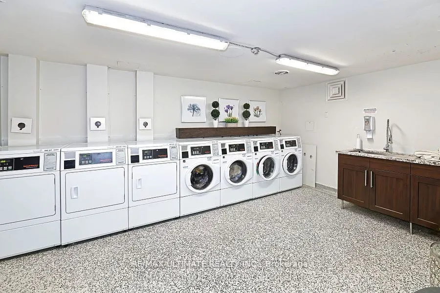 335 Lonsdale Road, #510