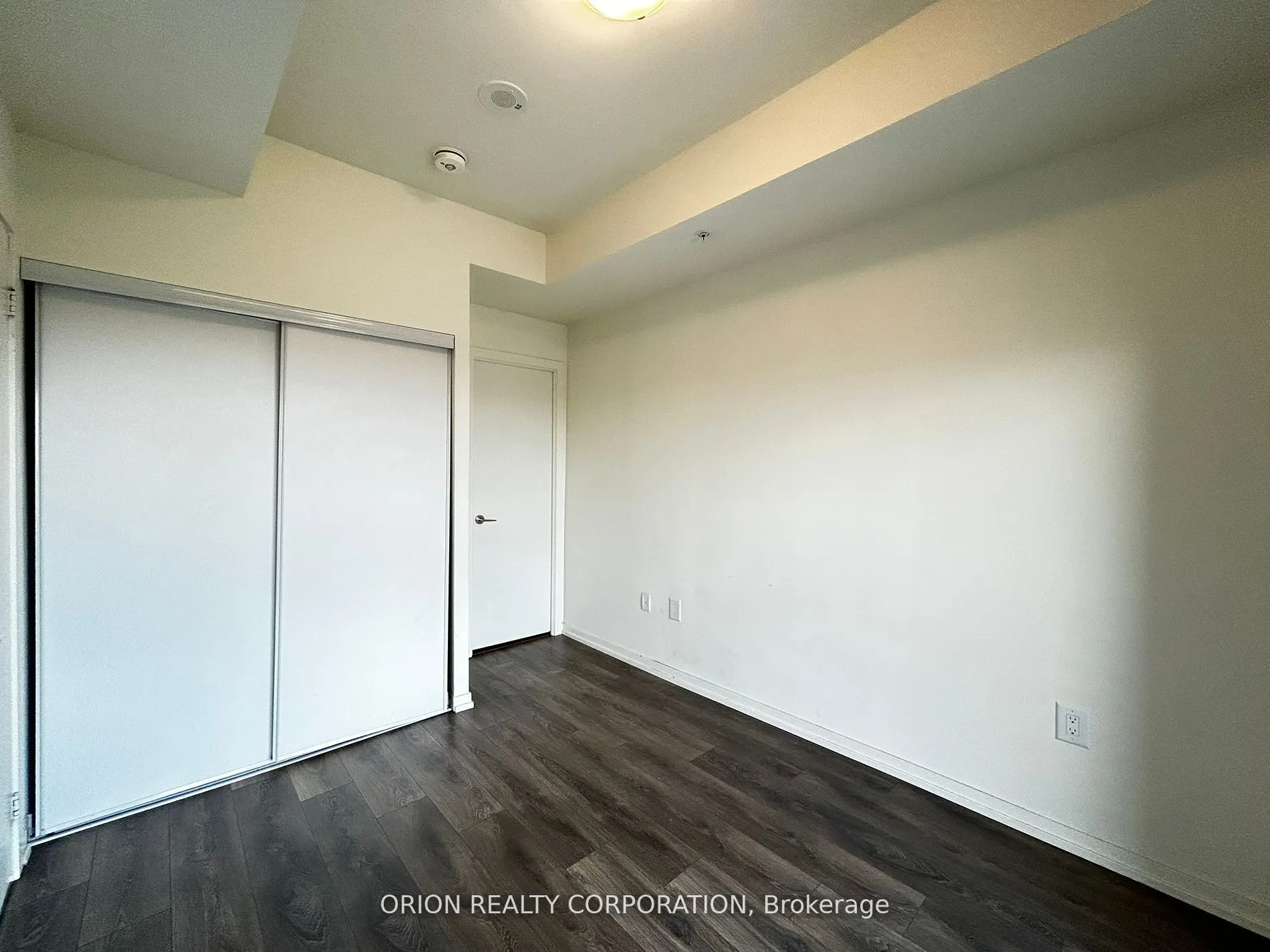 3237 Bayview Avenue, #906