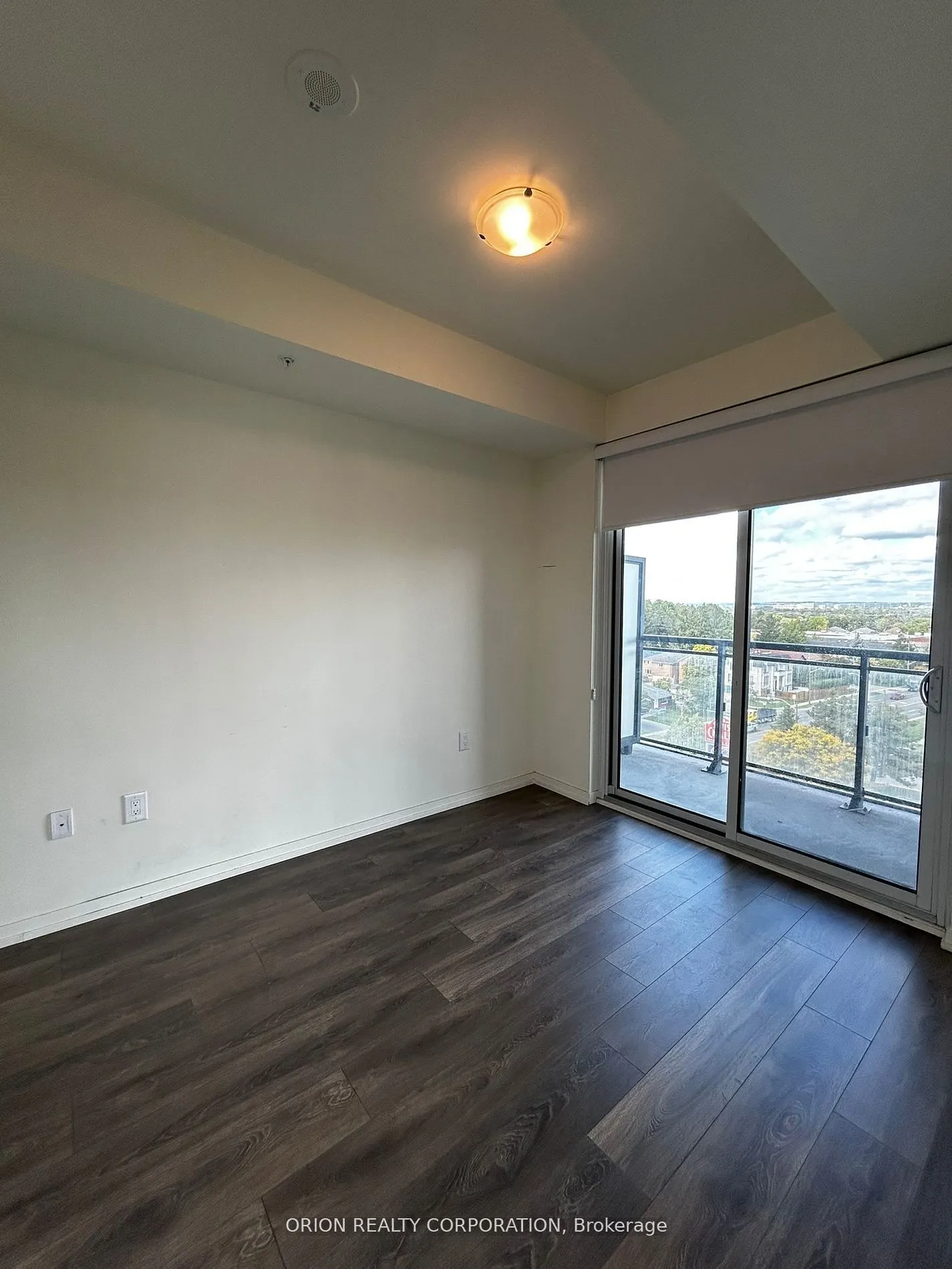 3237 Bayview Avenue, #906