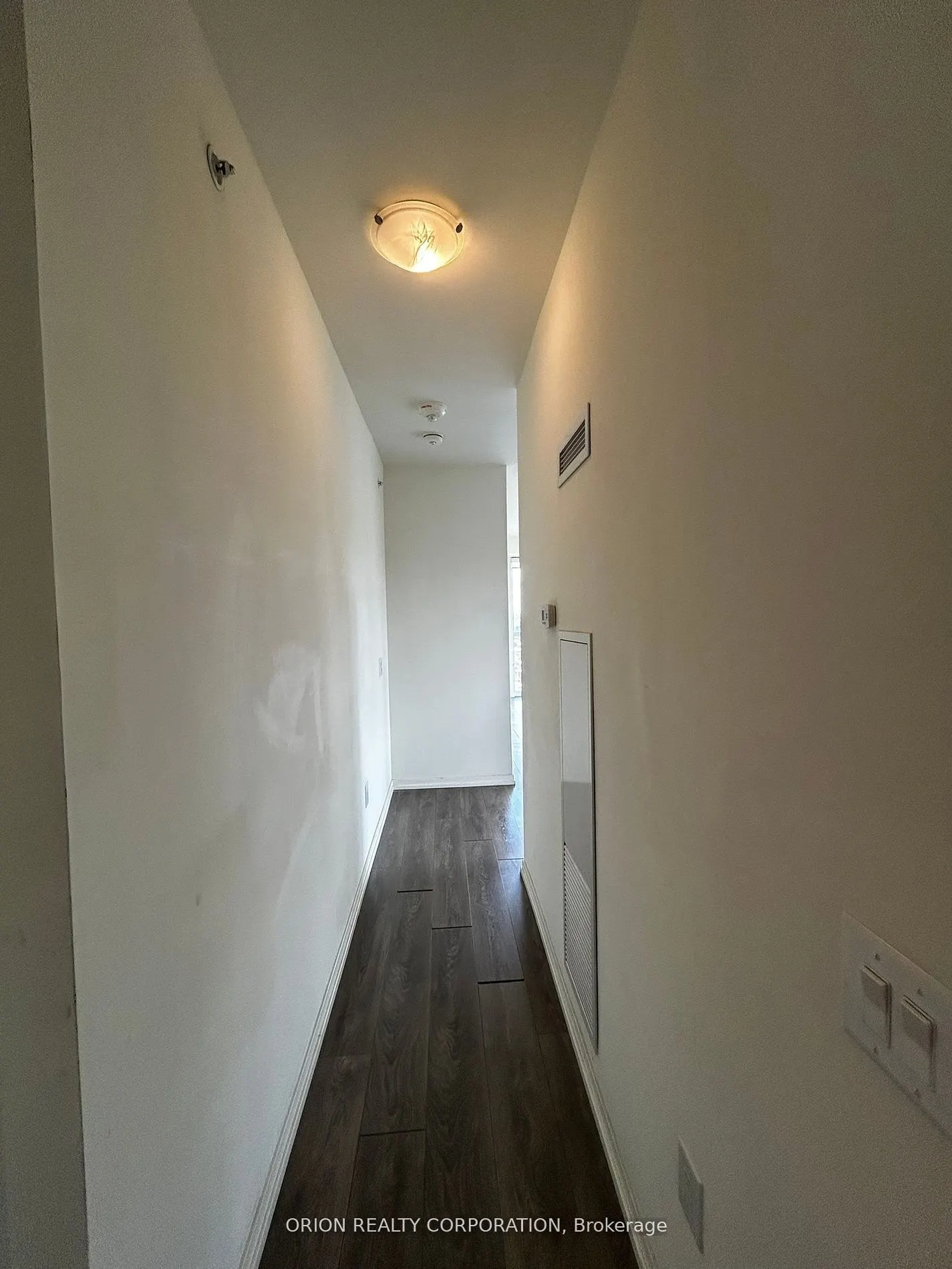 3237 Bayview Avenue, #906