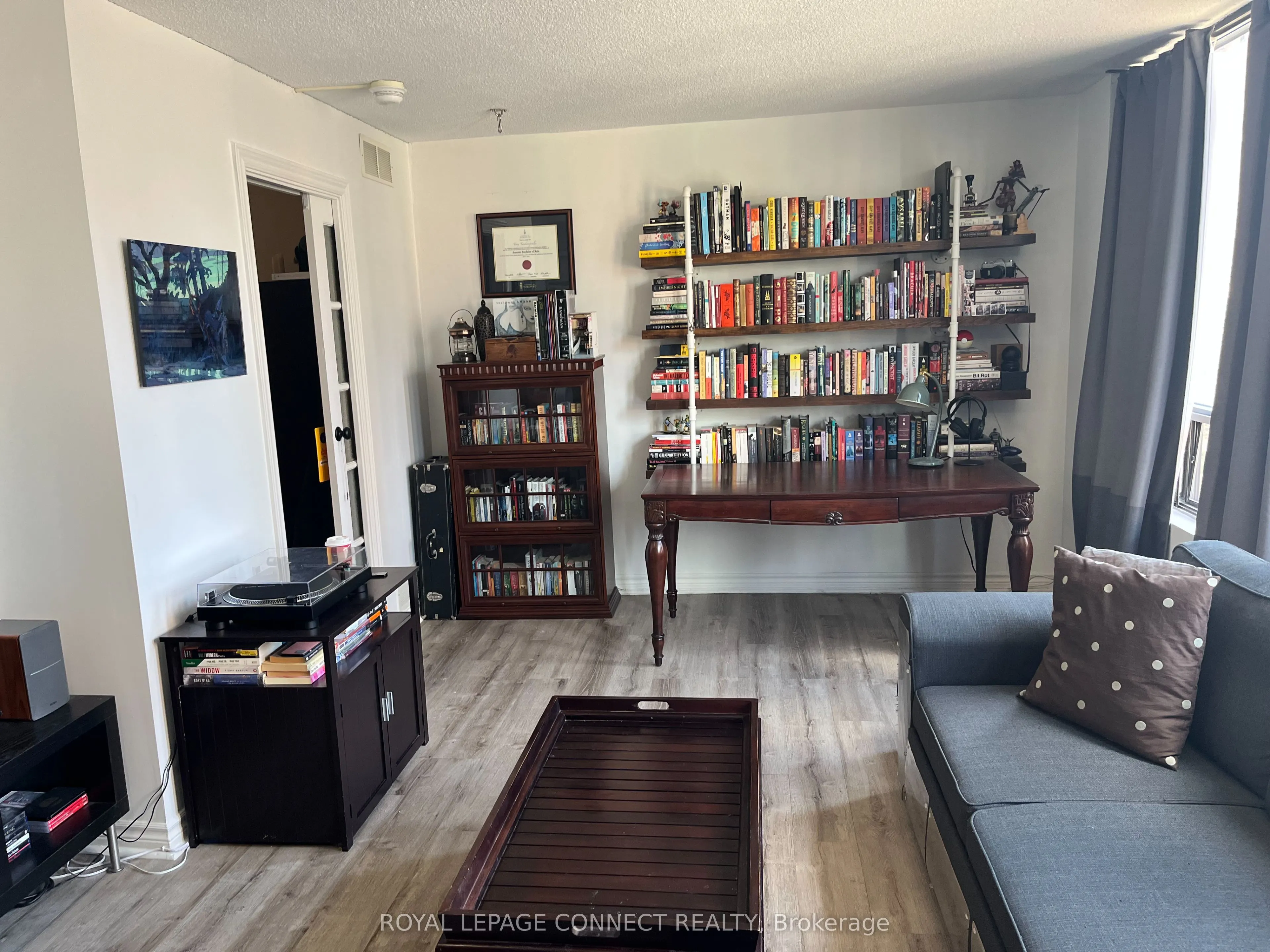 117 Gerrard Street, #601