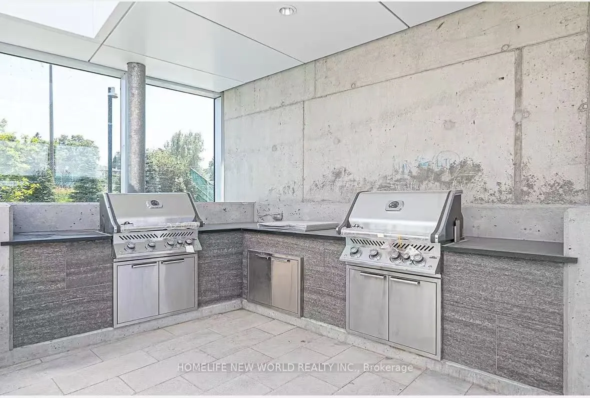 85 McMahon Drive W, #206