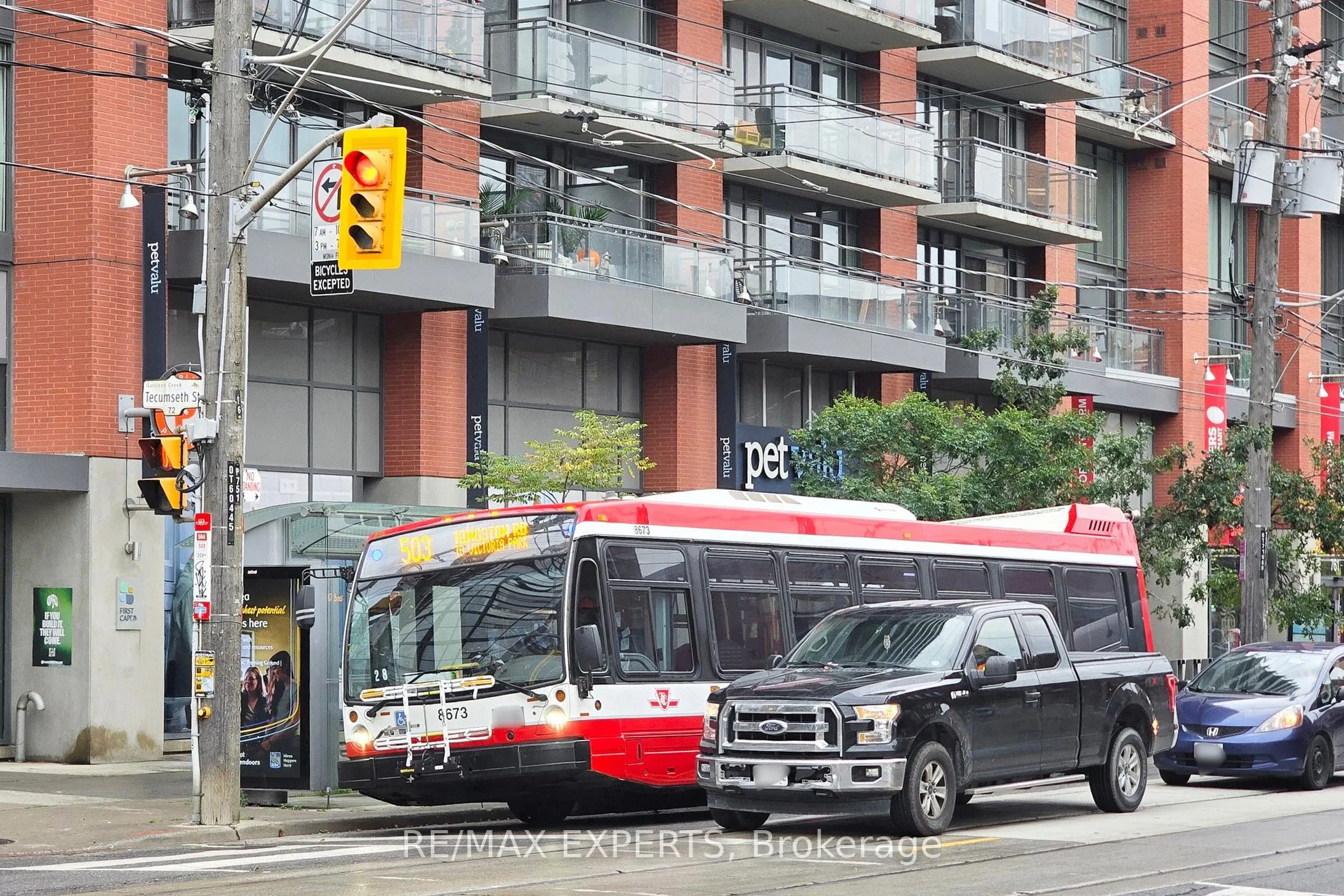 775 King Street W, #1013