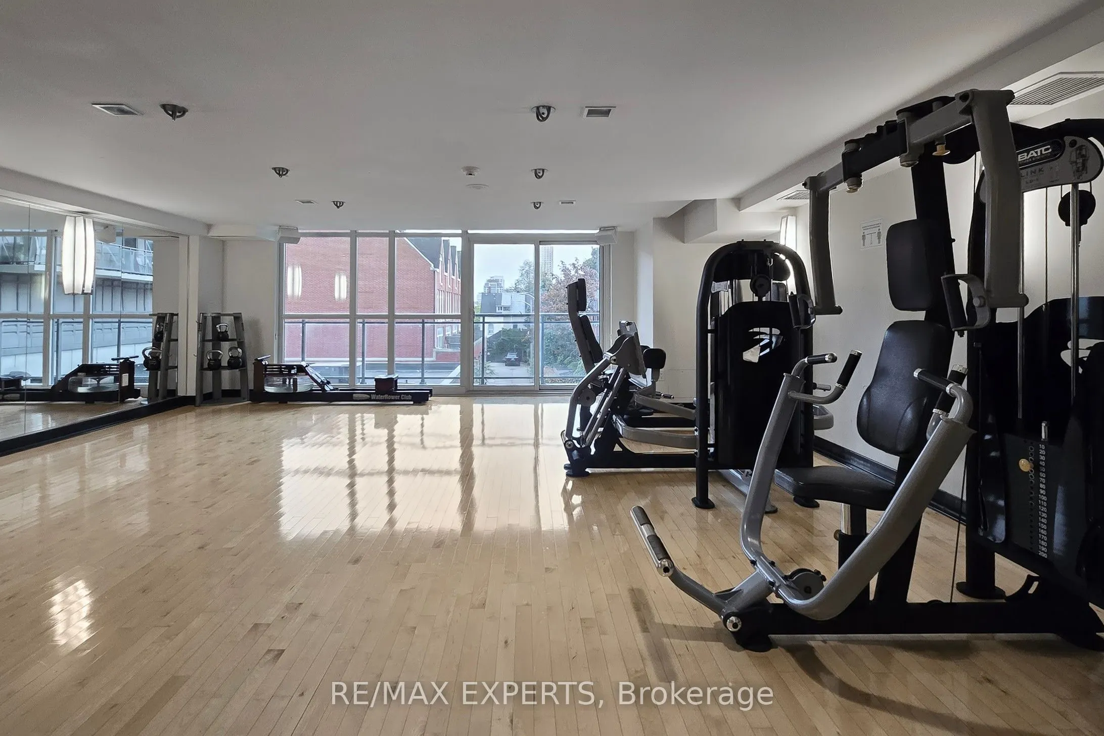 775 King Street W, #1013