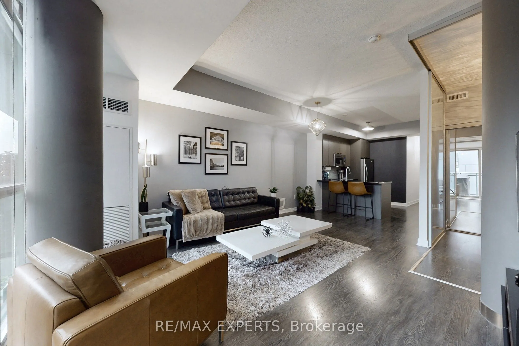 775 King Street W, #1013